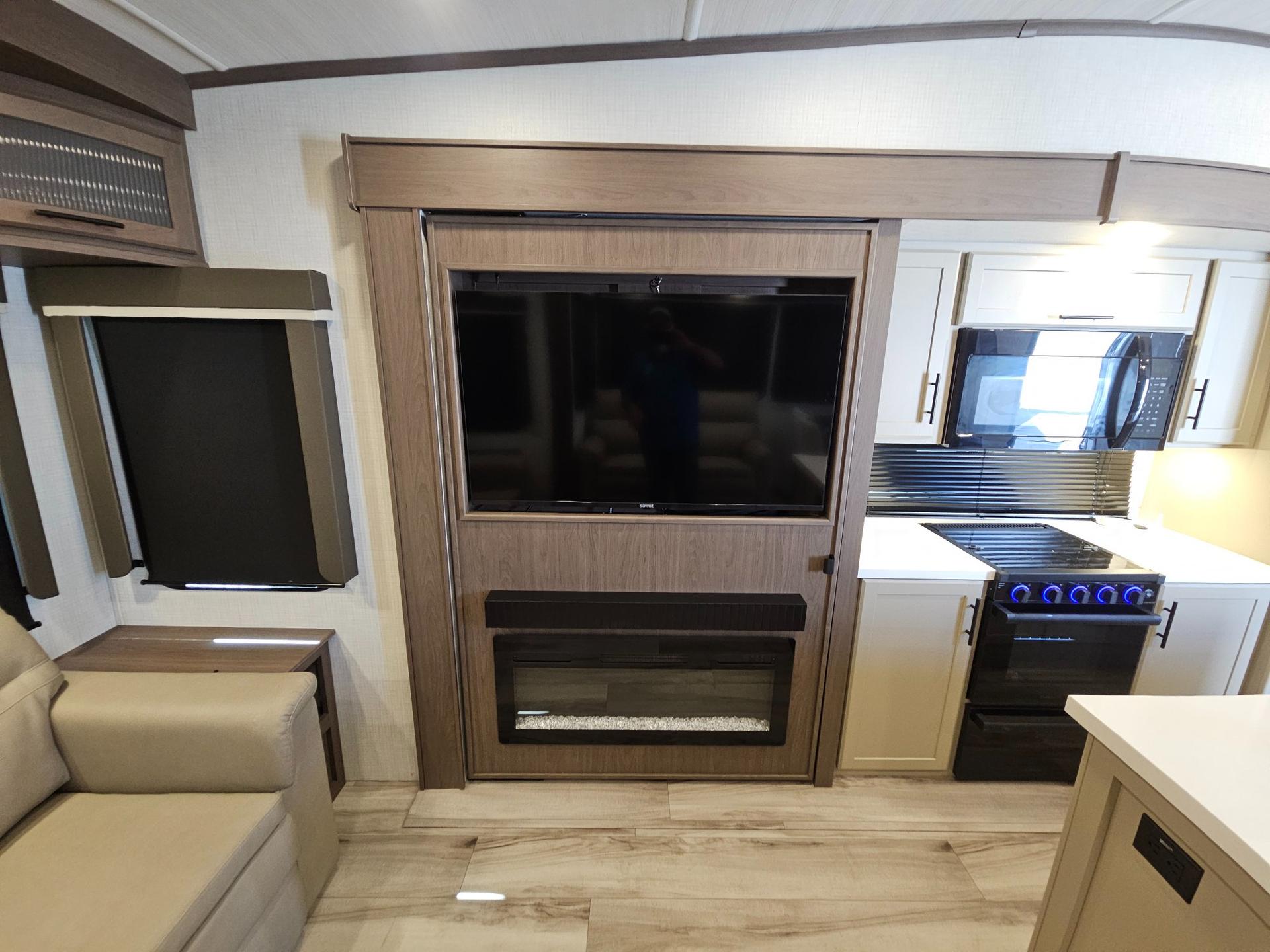 2027 Keystone RV 2027 Keystone RV Cougar - thumbnail 15