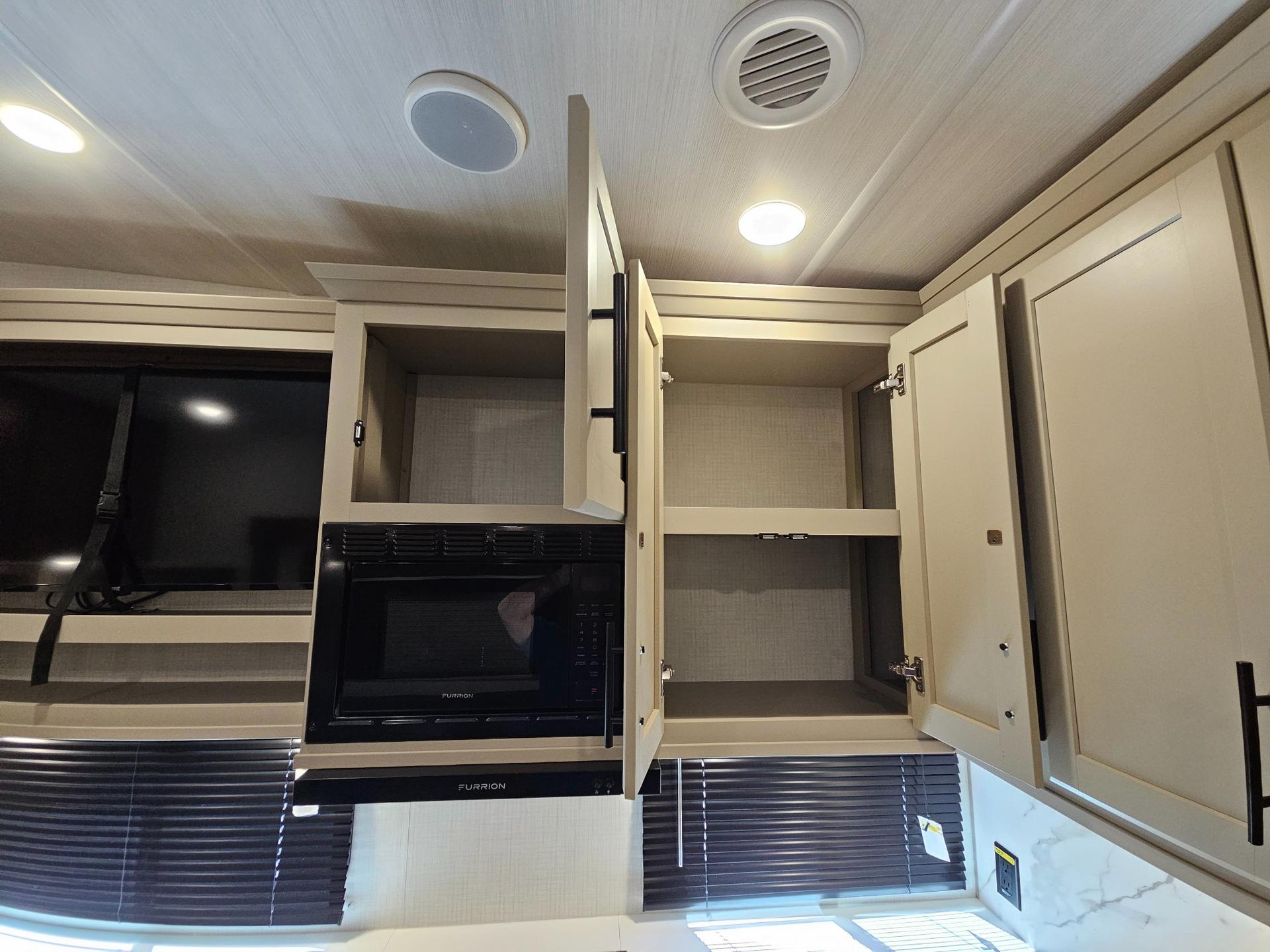 2027 Keystone RV 2027 Keystone RV Cougar Sport - thumbnail 23