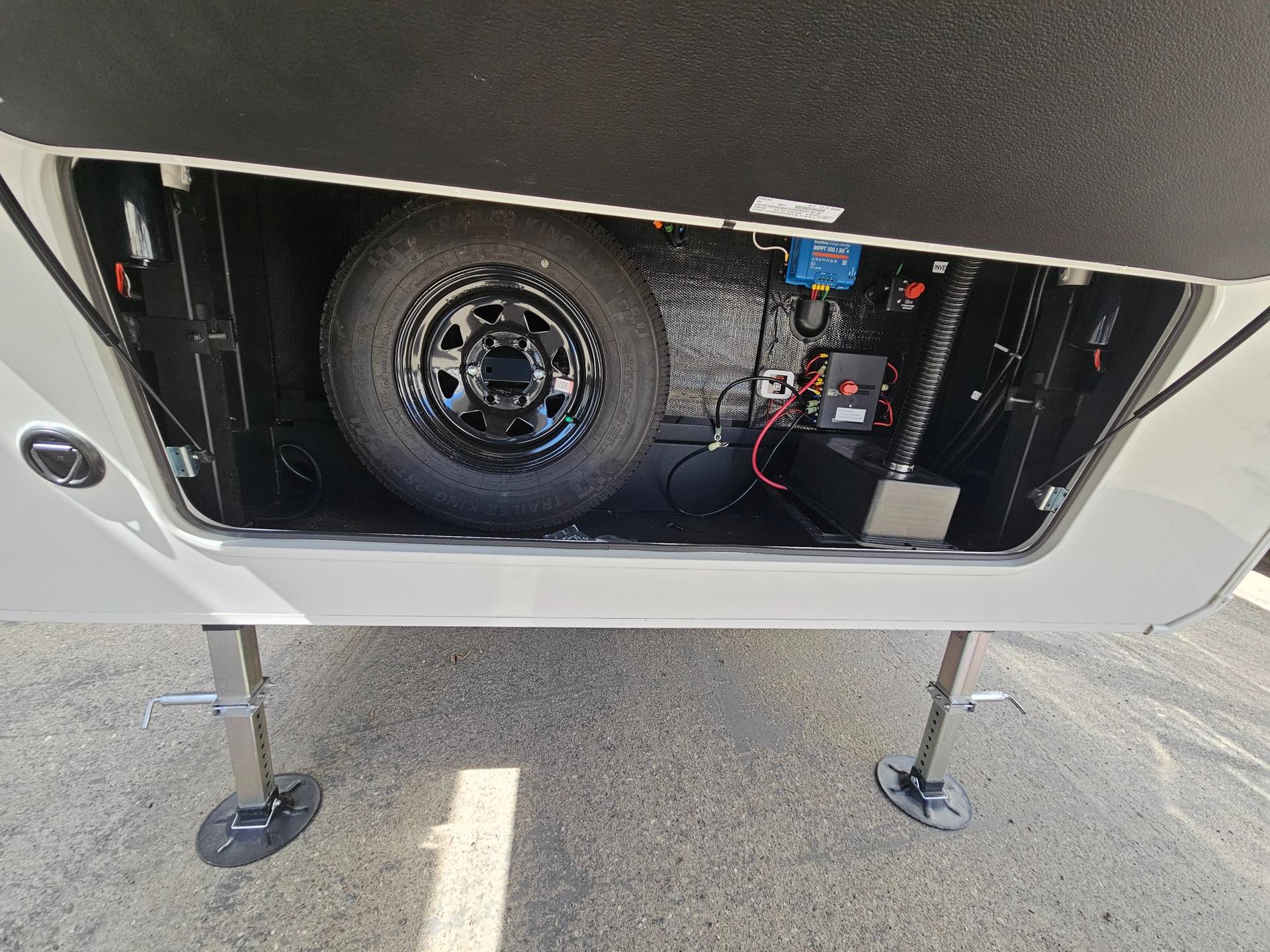 2027 Keystone RV 2027 Keystone RV Cougar Sport - thumbnail 47