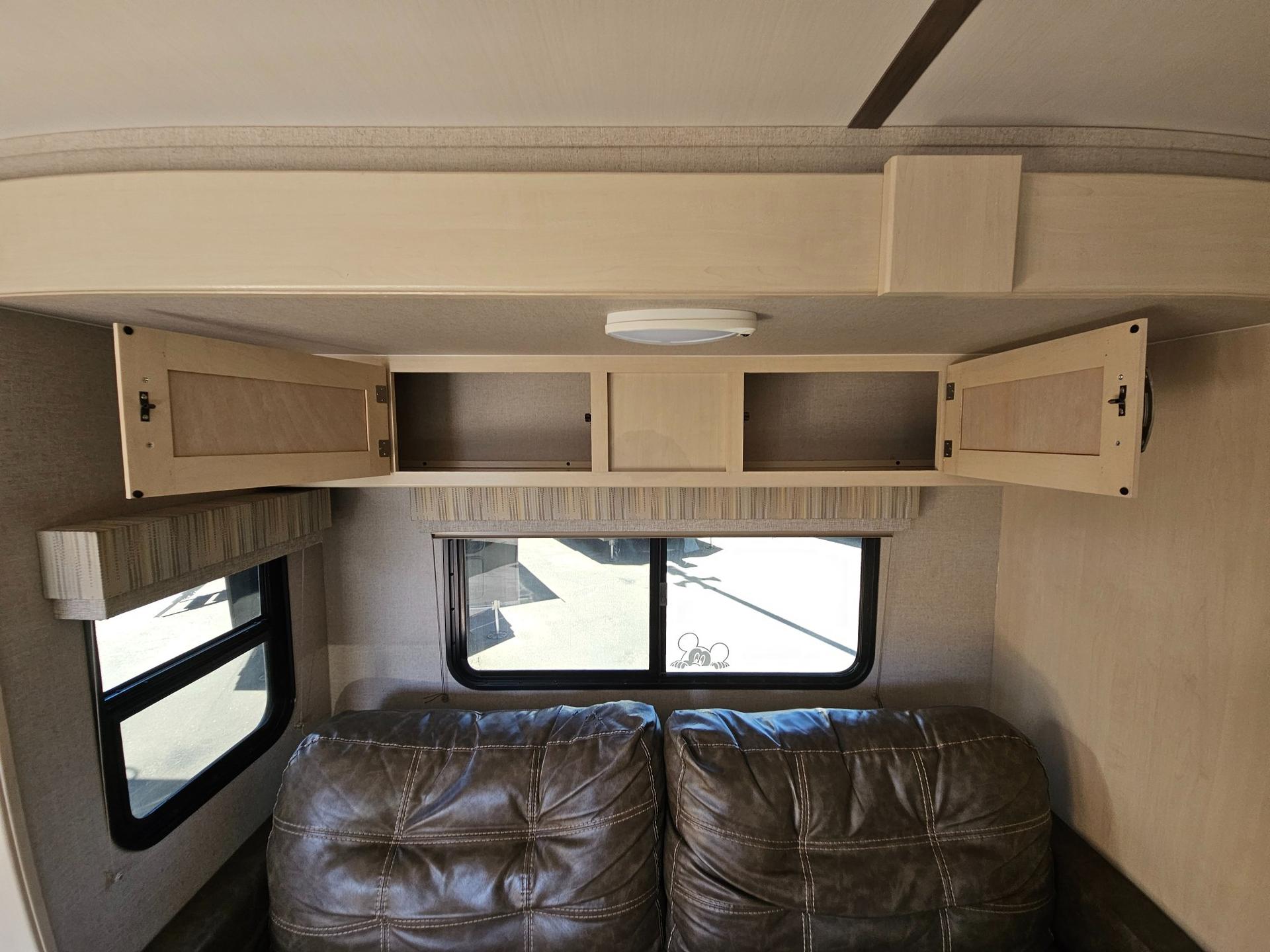 2019 Winnebago 2019 Winnebago Minnie - thumbnail 8
