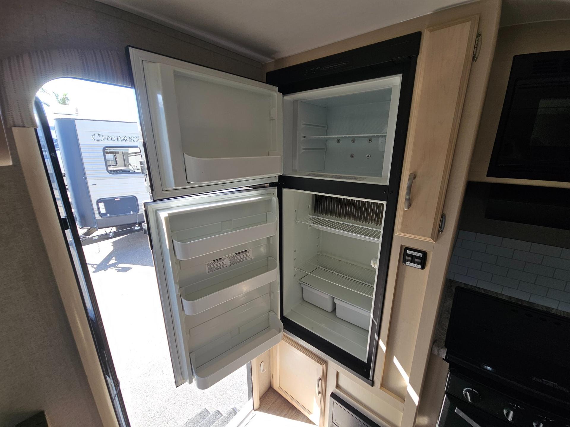 2019 Winnebago 2019 Winnebago Minnie - thumbnail 22