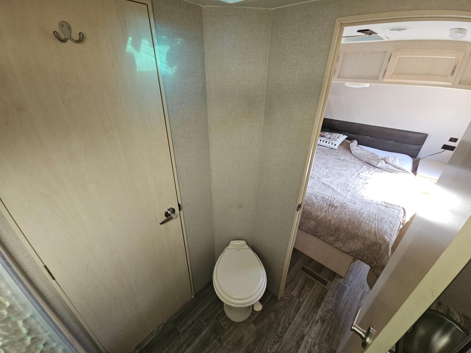 2019 Winnebago 2019 Winnebago Minnie - thumbnail 31