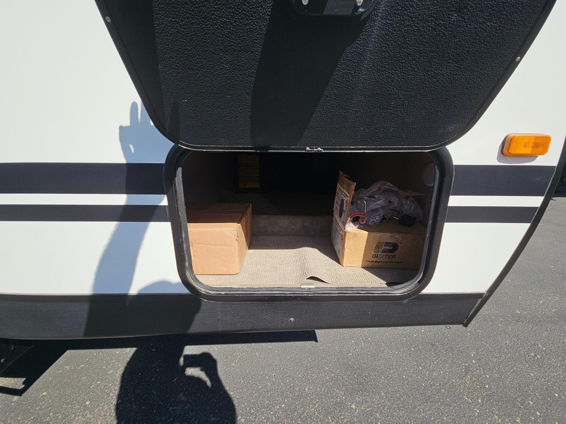 2019 Winnebago 2019 Winnebago Minnie - thumbnail 37