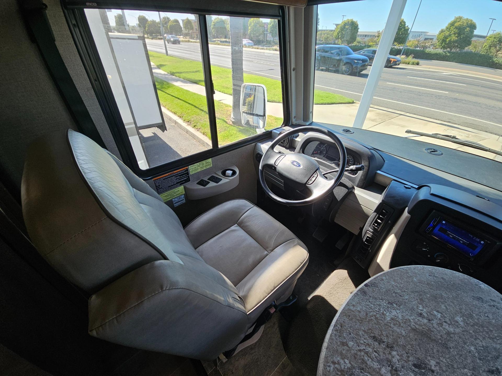 2020 Winnebago 2020 Winnebago Intent - thumbnail 35