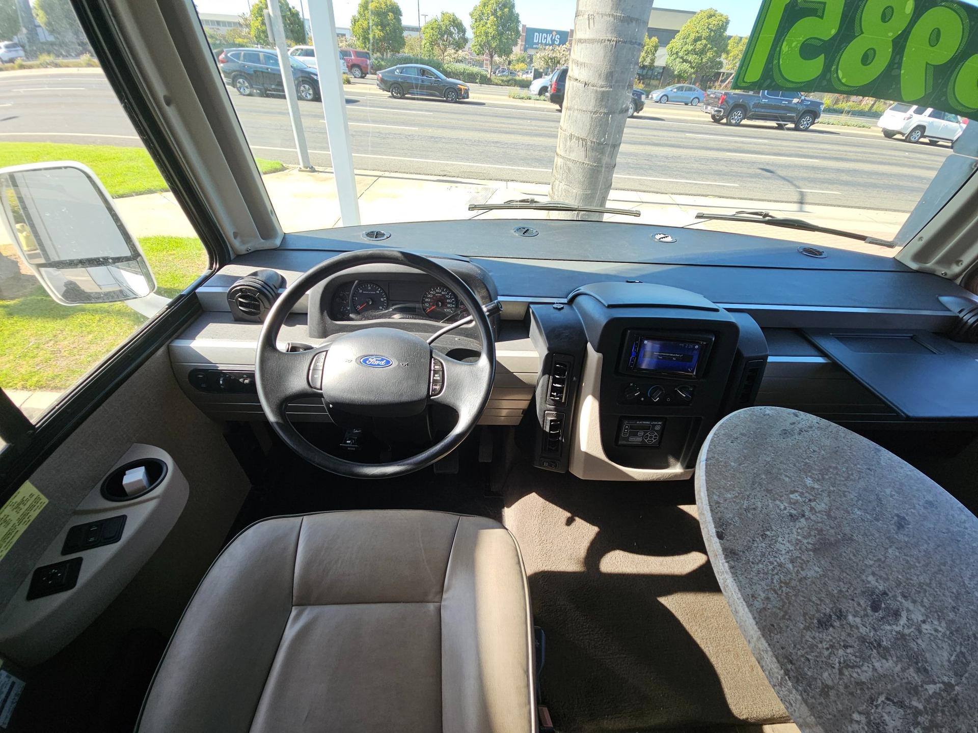 2020 Winnebago 2020 Winnebago Intent - thumbnail 37