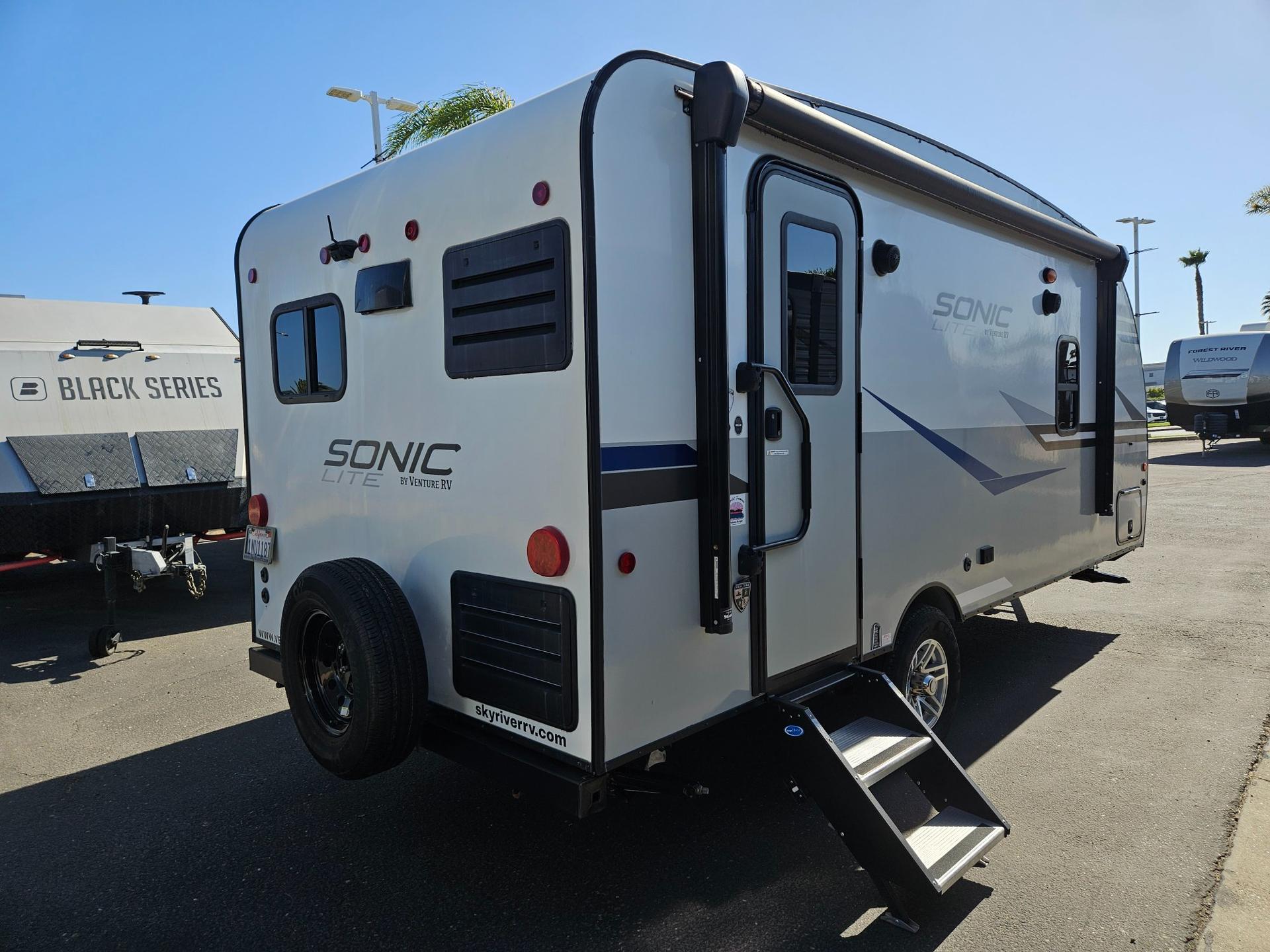 2022 Venture RV 2022 Venture RV Sonic Lite - thumbnail 3