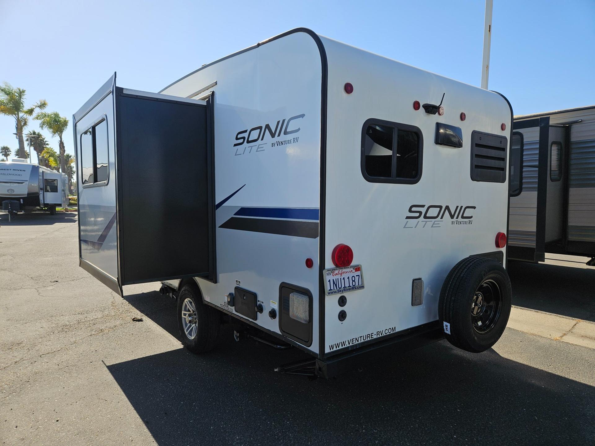 2022 Venture RV 2022 Venture RV Sonic Lite - thumbnail 4
