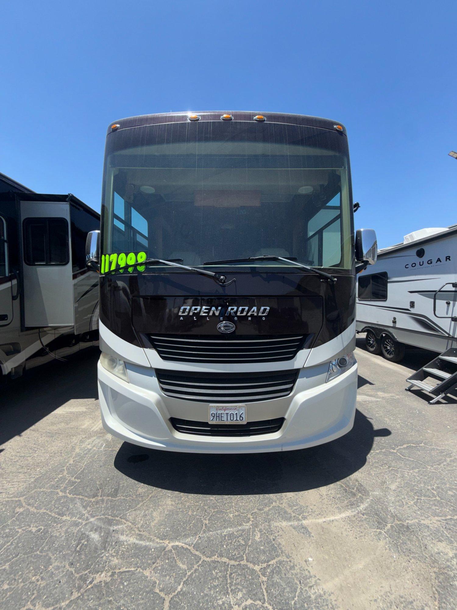 2018 Tiffin Motor Coach 2018 Tiffin Motor Coach Allegro Open Road - thumbnail 2
