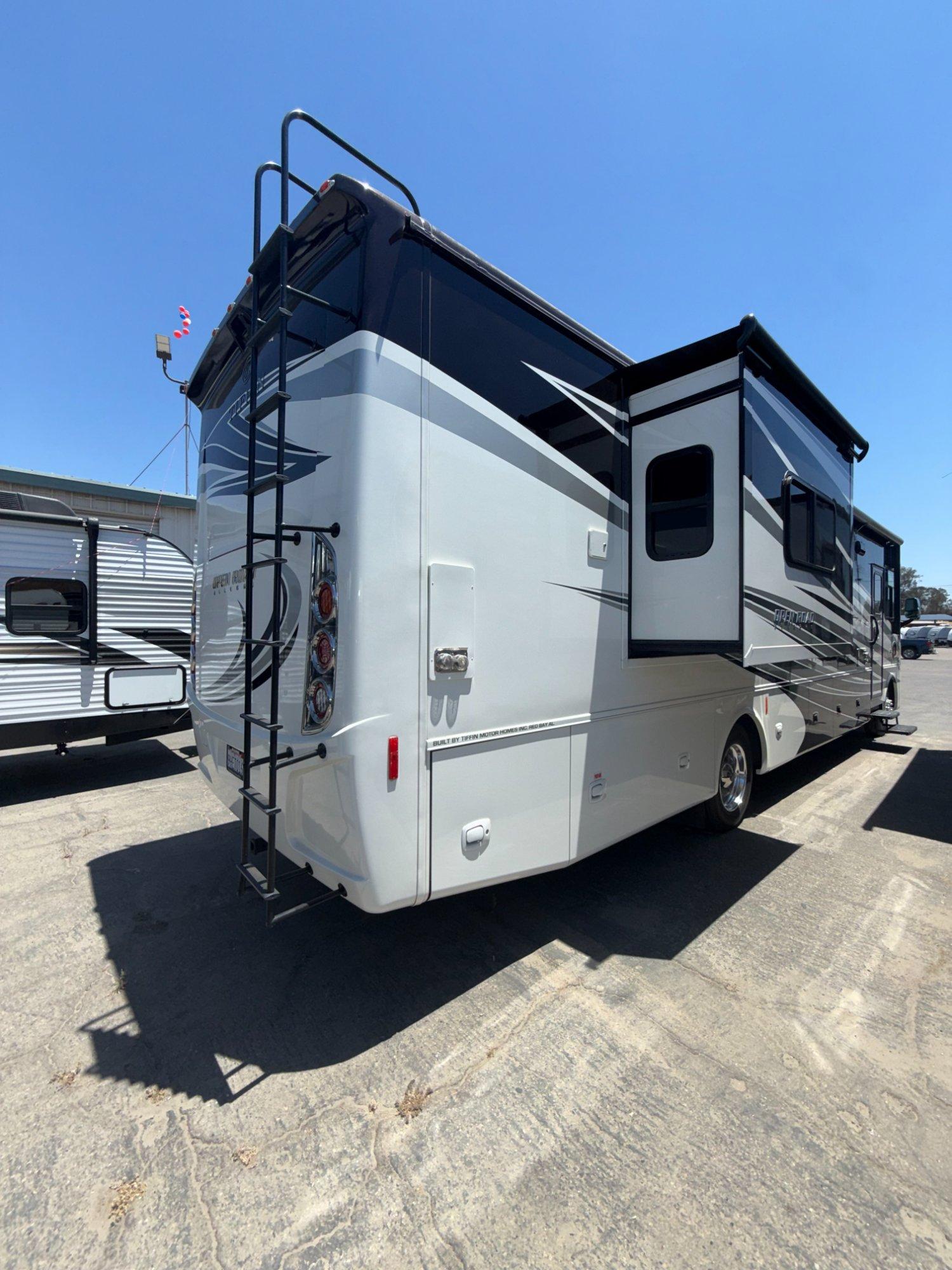 2018 Tiffin Motor Coach 2018 Tiffin Motor Coach Allegro Open Road - thumbnail 6