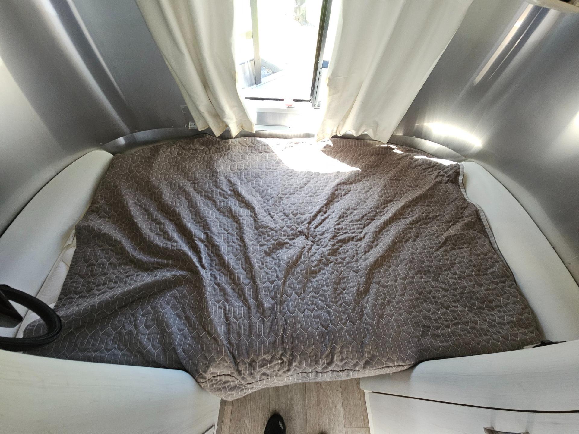 2020 Airstream 2020 Airstream Flying Cloud - thumbnail 53