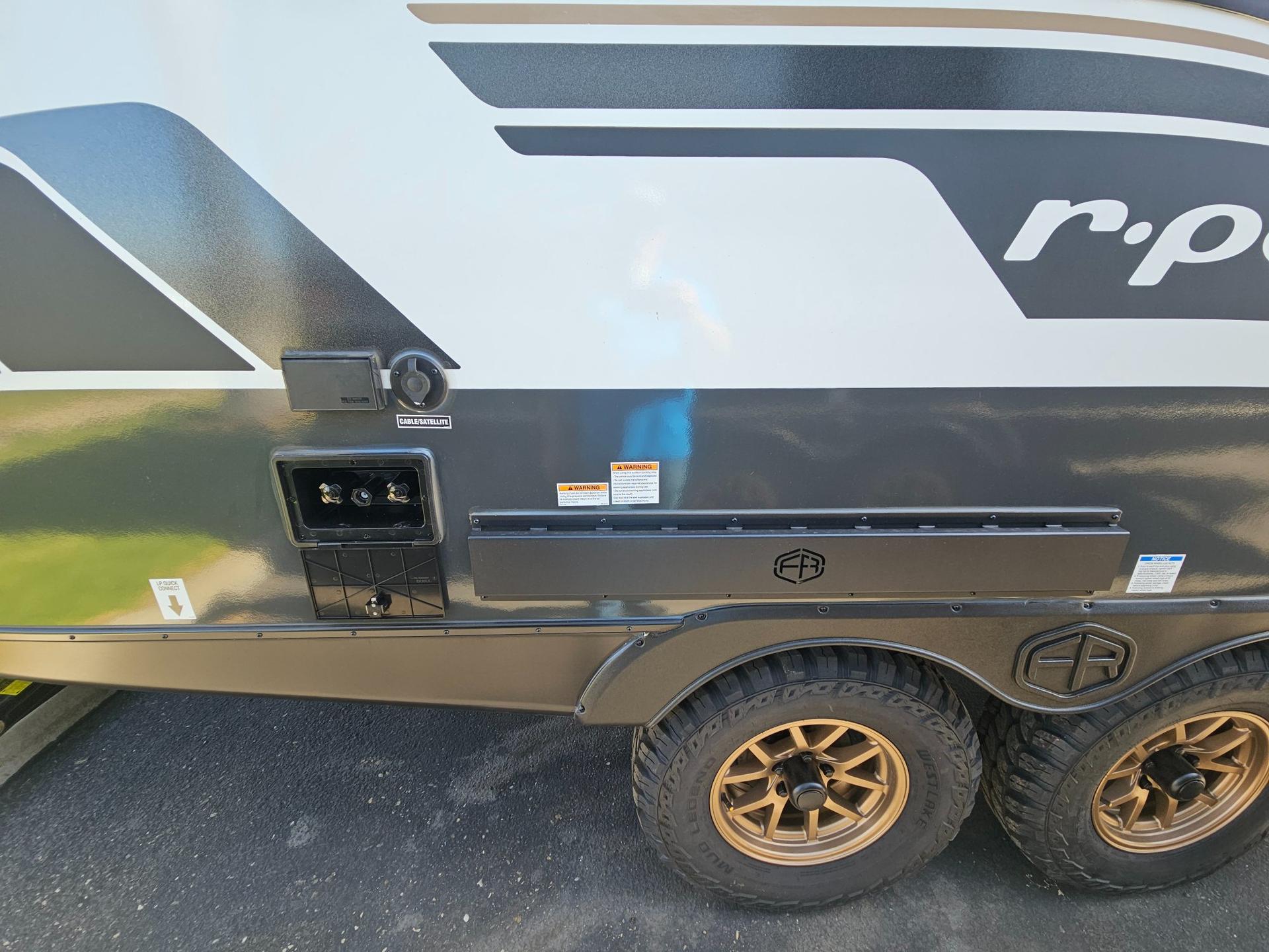 2027 Forest River 2027 Forest River R-Pod - thumbnail 42