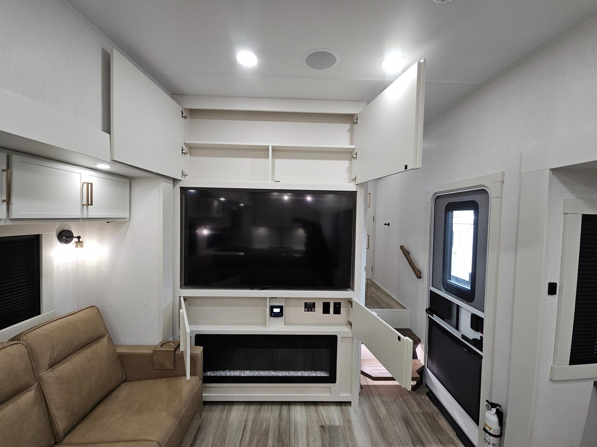 2027 Brinkley RV 2027 Brinkley RV Model Z - thumbnail 31