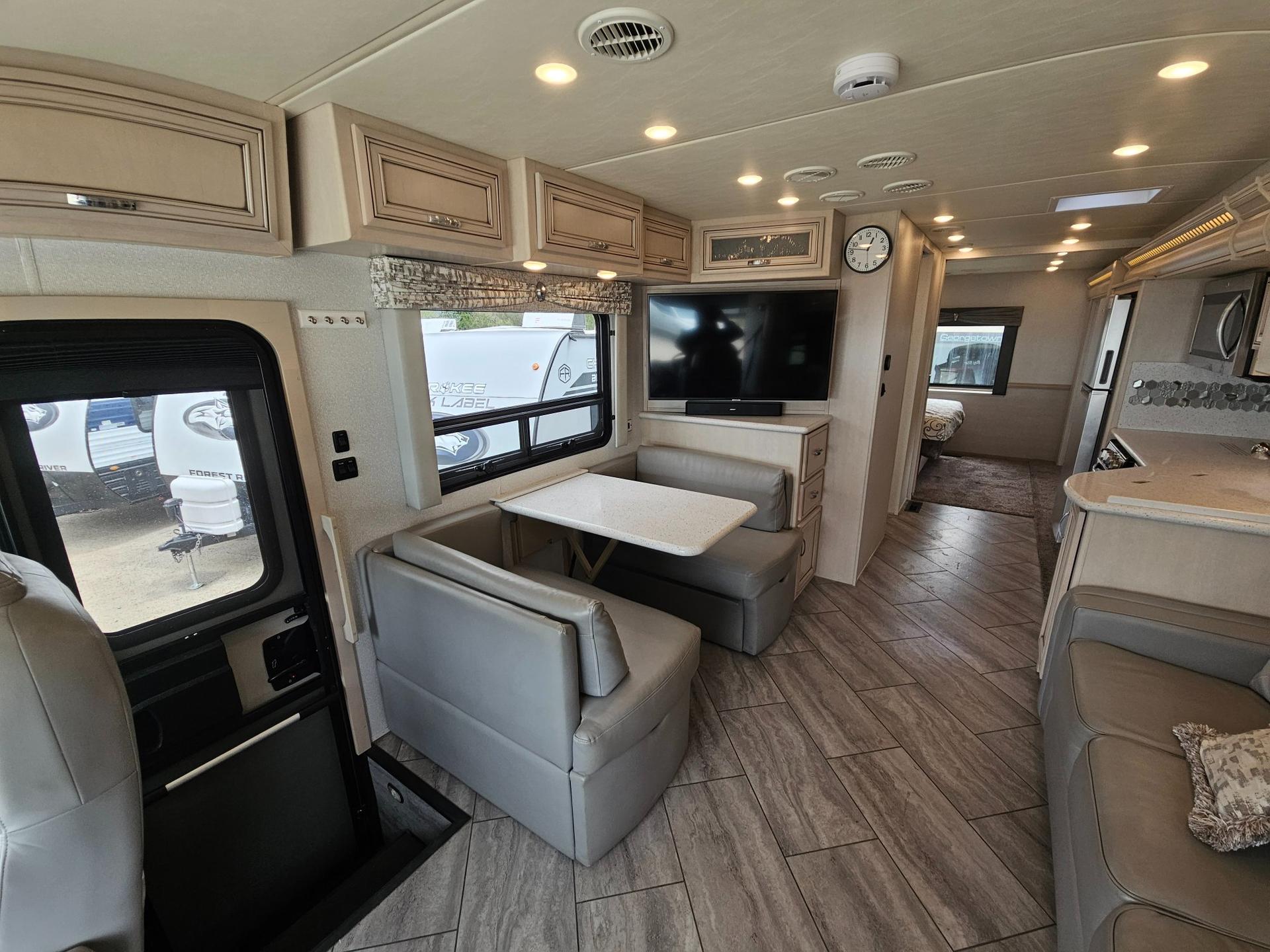 2021 Newmar 2021 Newmar Bay Star - thumbnail 4