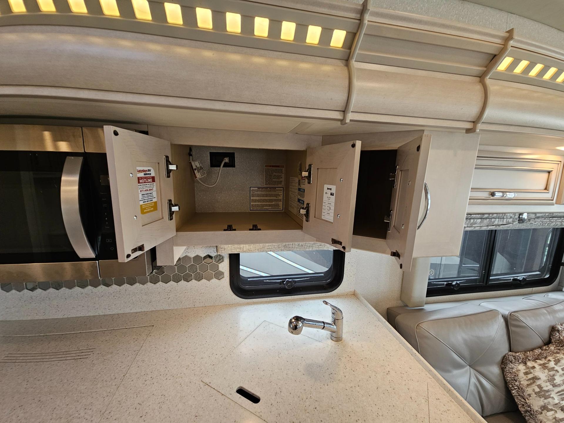 2021 Newmar 2021 Newmar Bay Star - thumbnail 12