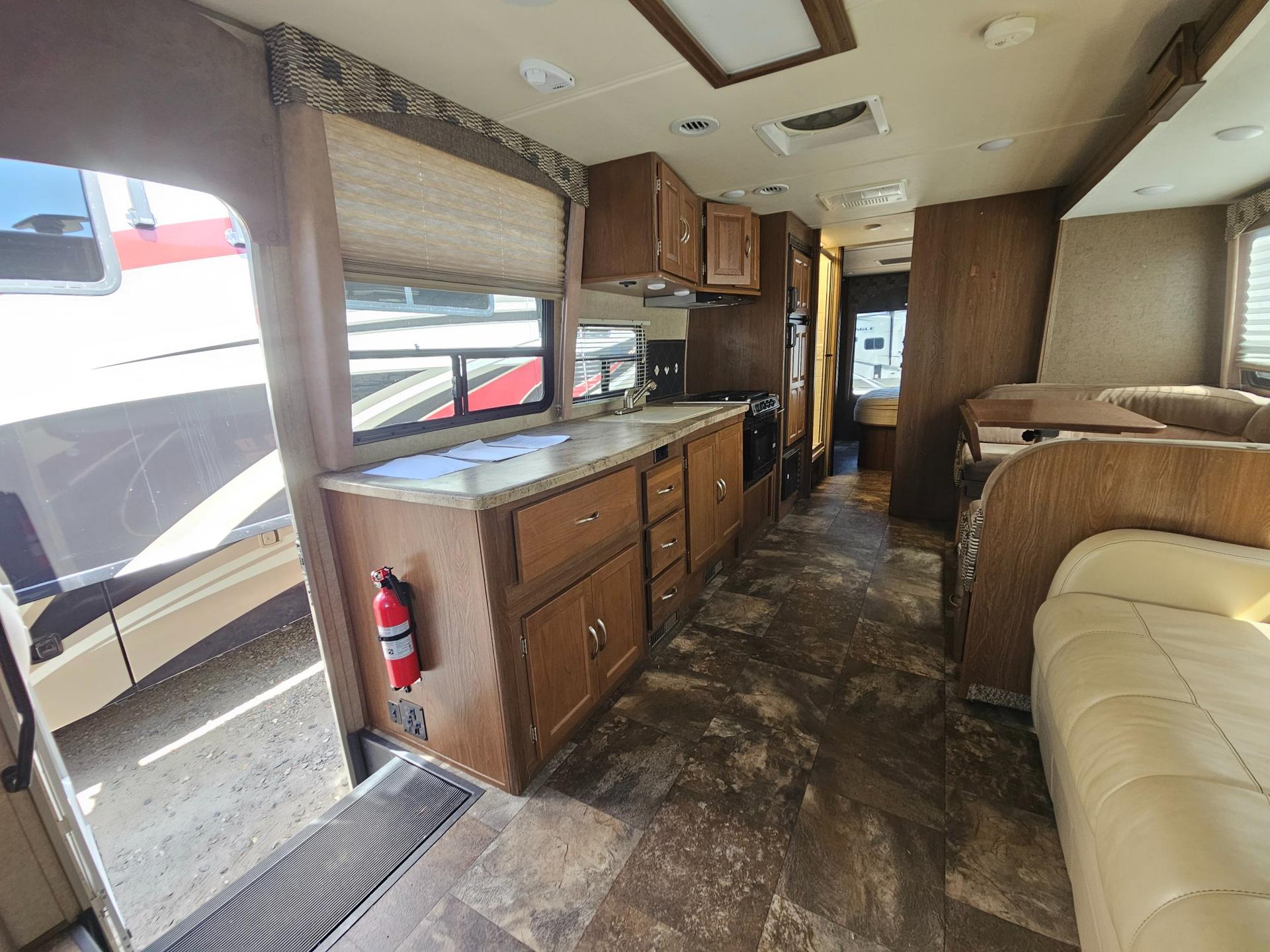 2017 Coachmen 2017 Coachmen Concord - thumbnail 7
