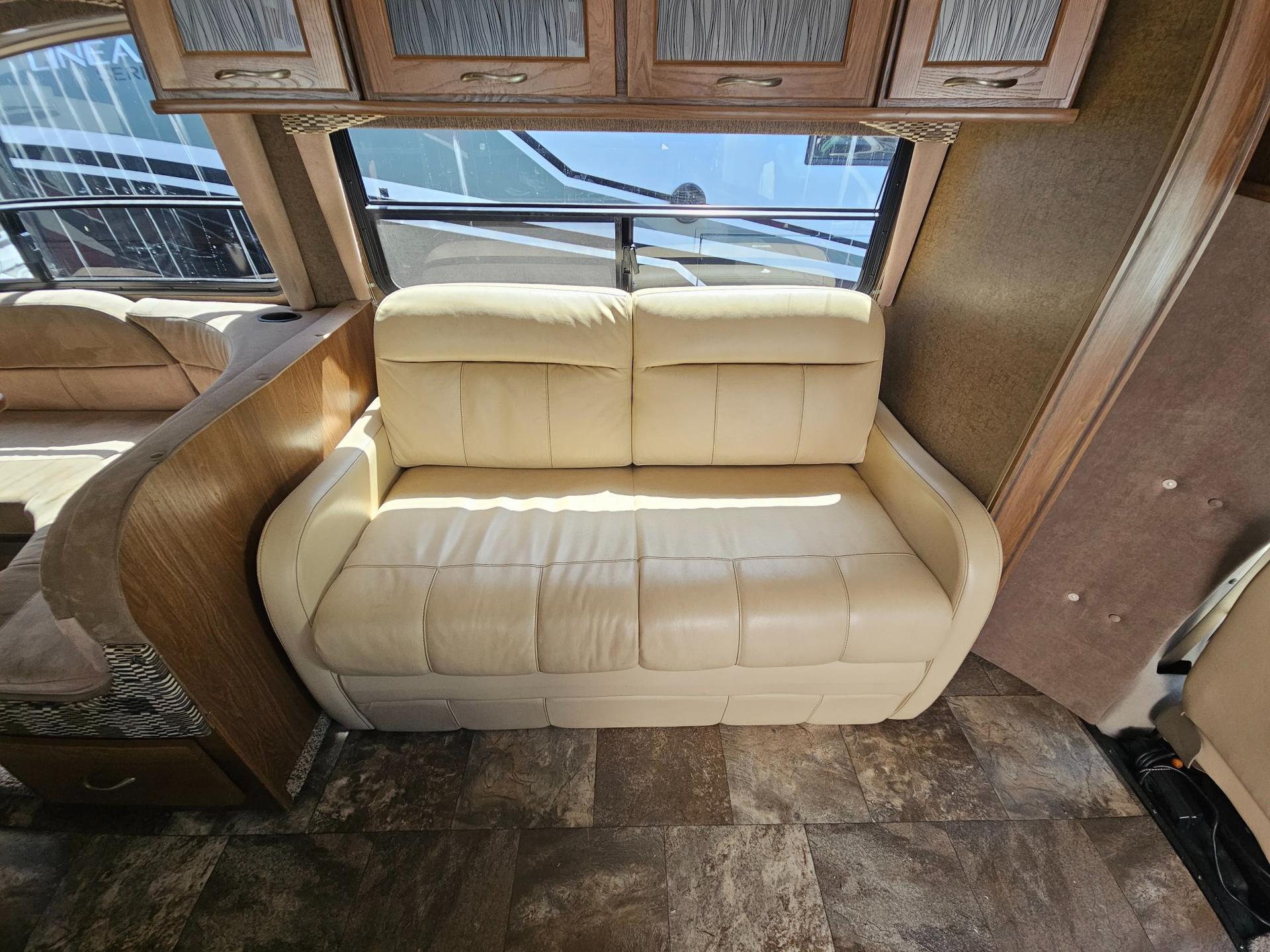 2017 Coachmen 2017 Coachmen Concord - thumbnail 9