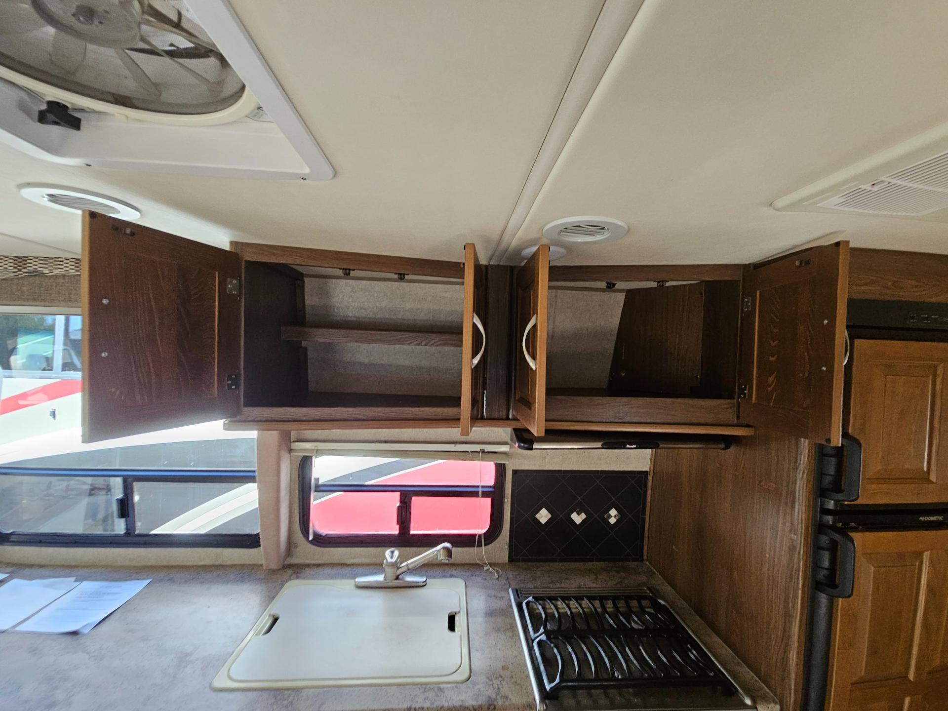 2017 Coachmen 2017 Coachmen Concord - thumbnail 22