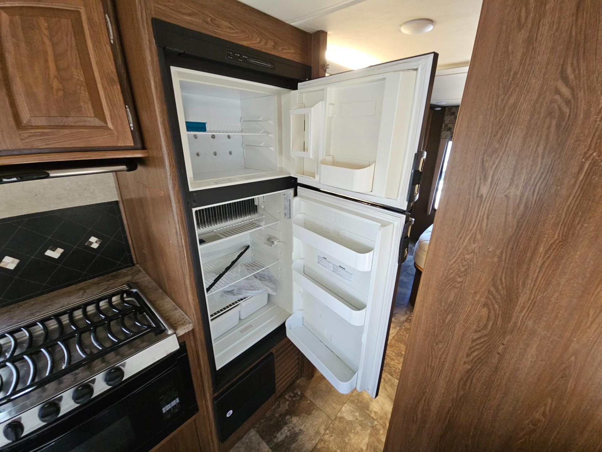 2017 Coachmen 2017 Coachmen Concord - thumbnail 27