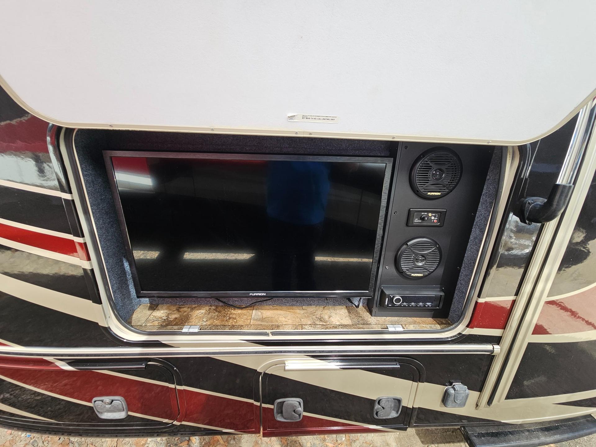 2017 Coachmen 2017 Coachmen Concord - thumbnail 44