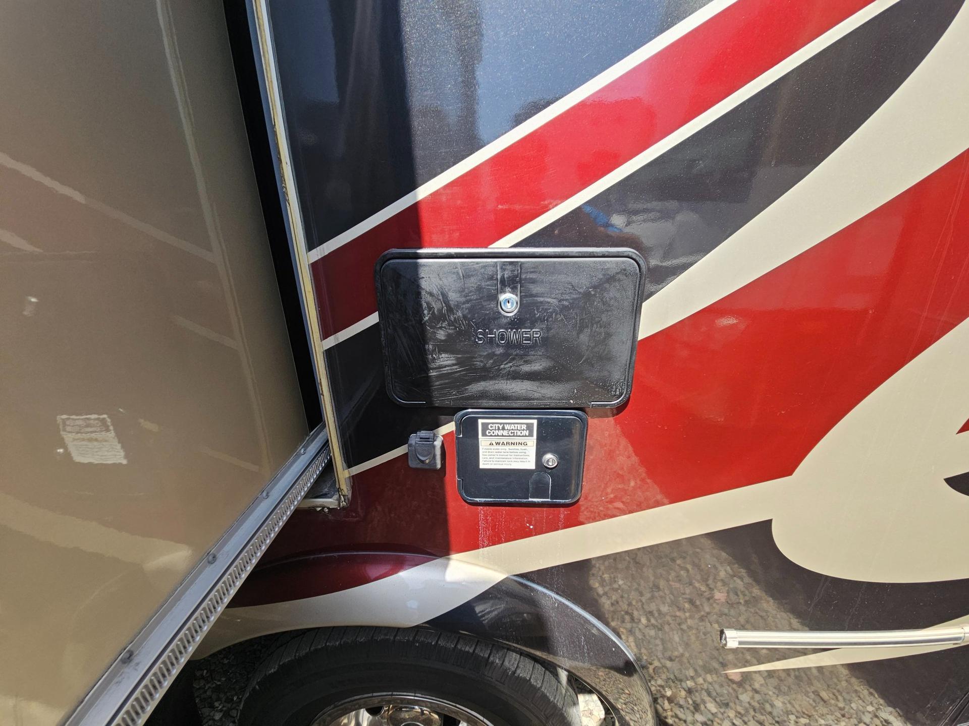2017 Coachmen 2017 Coachmen Concord - thumbnail 52