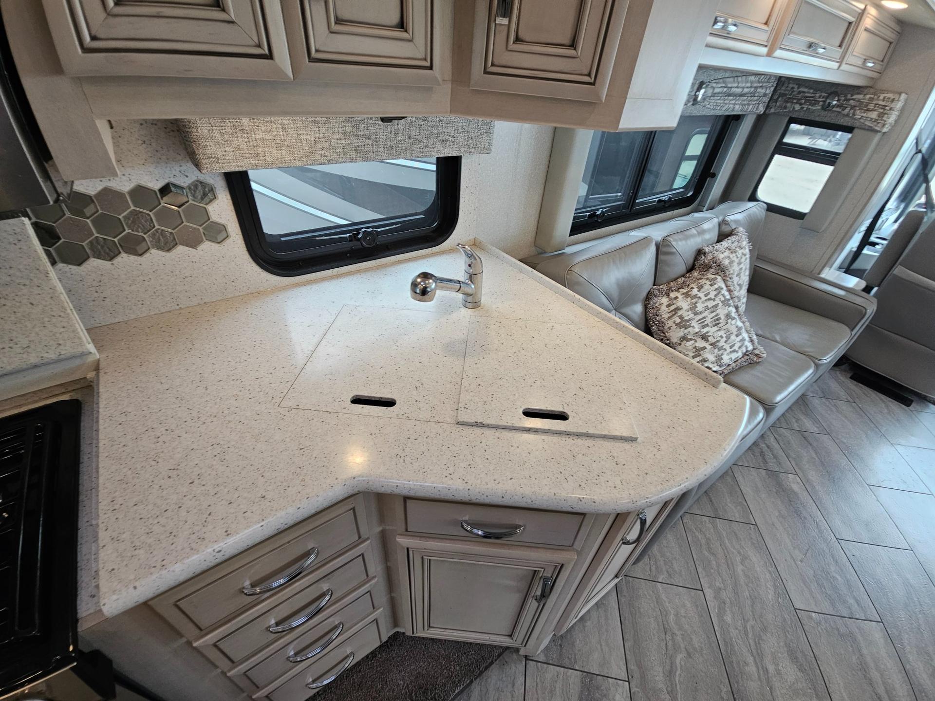 2021 Newmar 2021 Newmar Bay Star - thumbnail 58