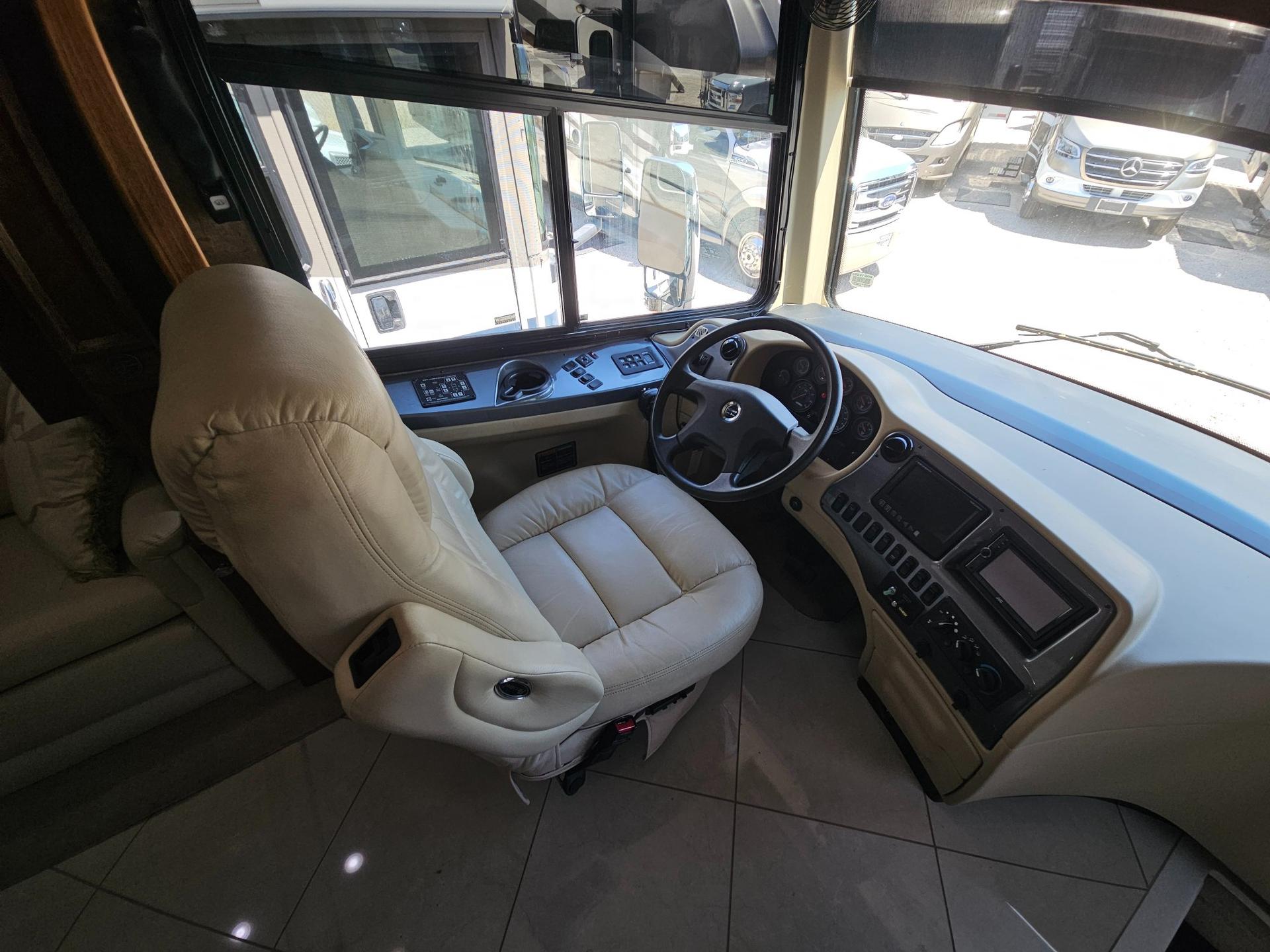 2013 Tiffin Motorhome 2013 Tiffin Motorhome Phaeton - thumbnail 47