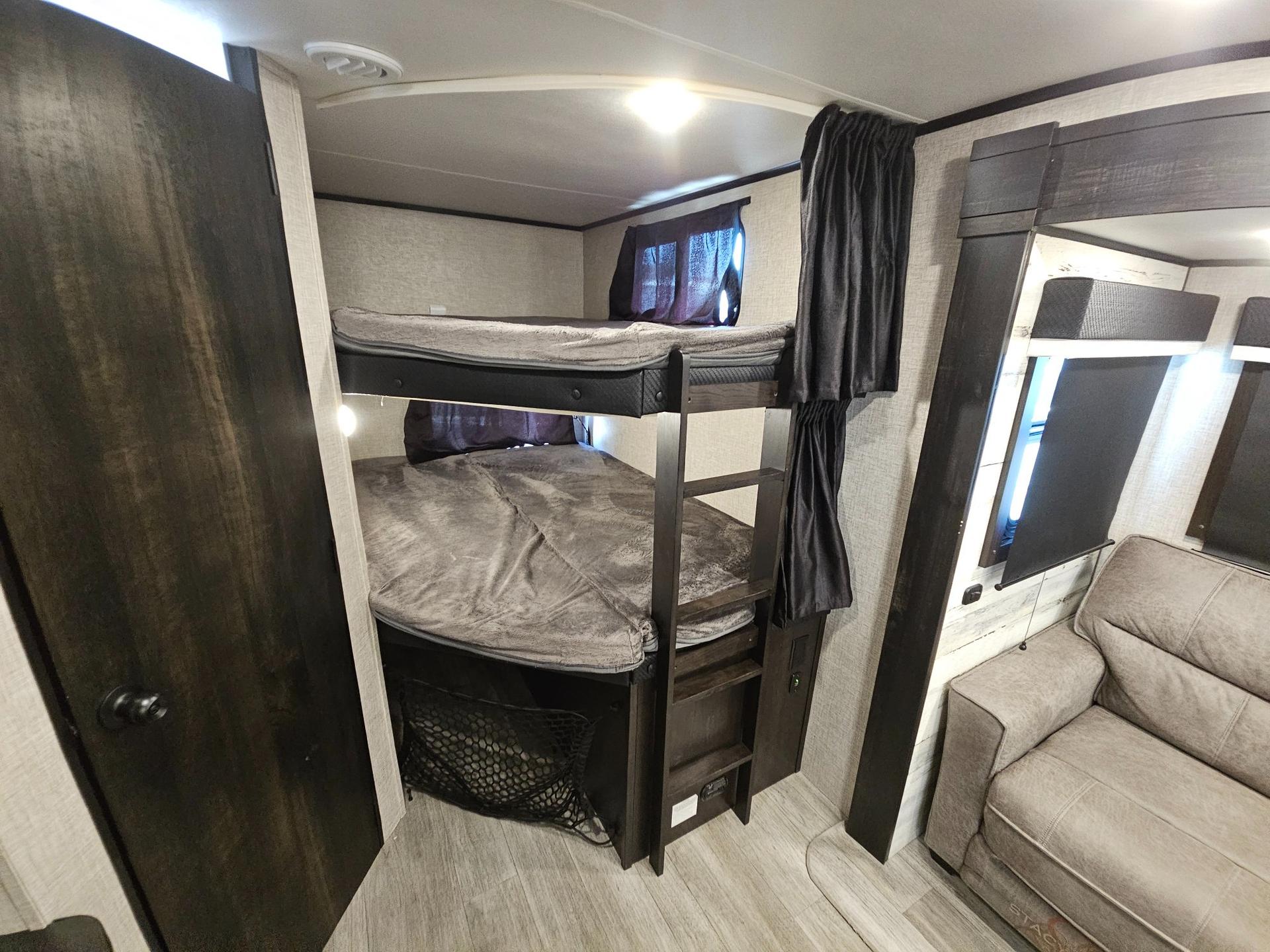 2023 Jayco 2023 Jayco Jay Feather - thumbnail 12