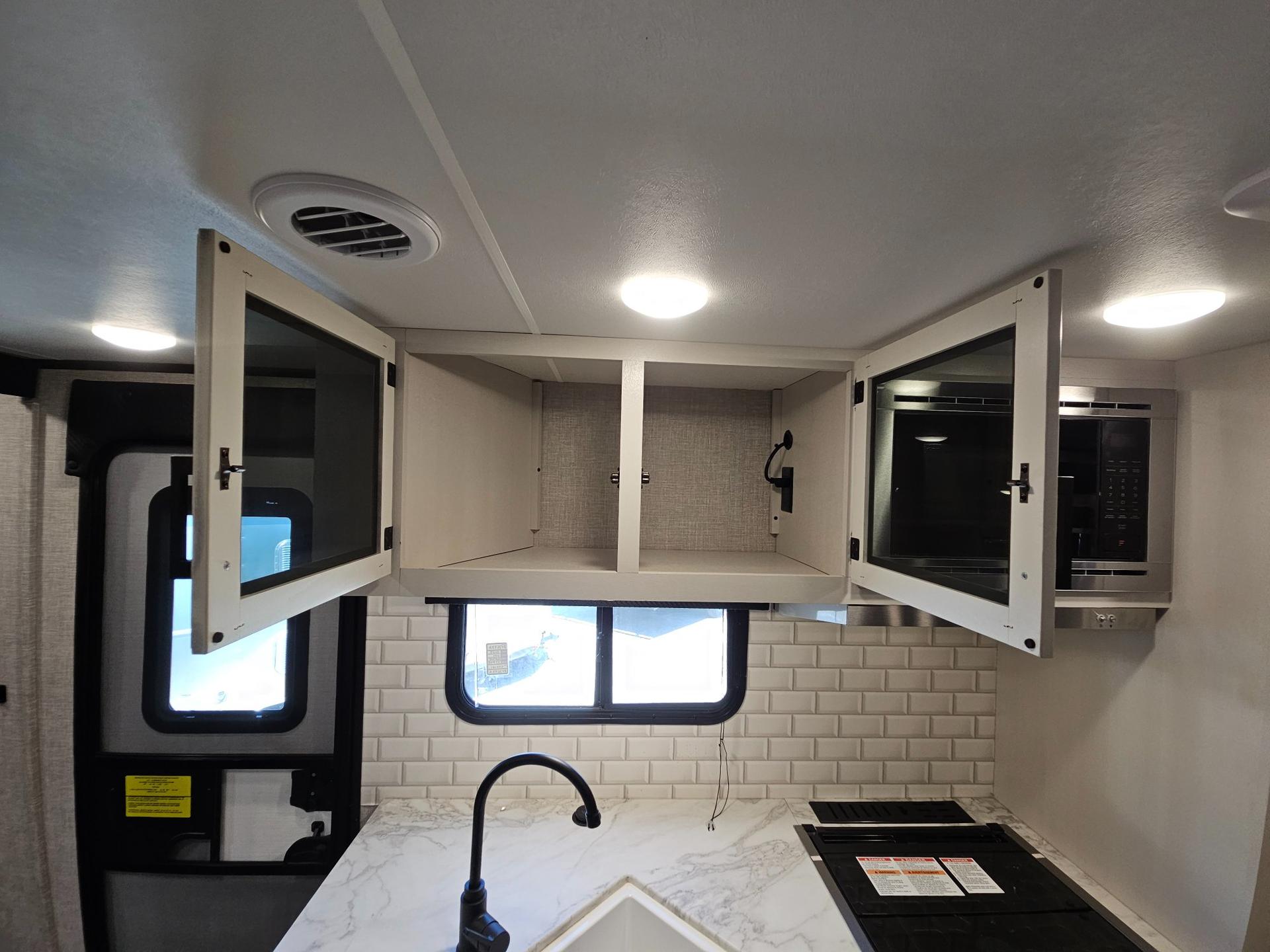 2023 Jayco 2023 Jayco Jay Feather - thumbnail 18