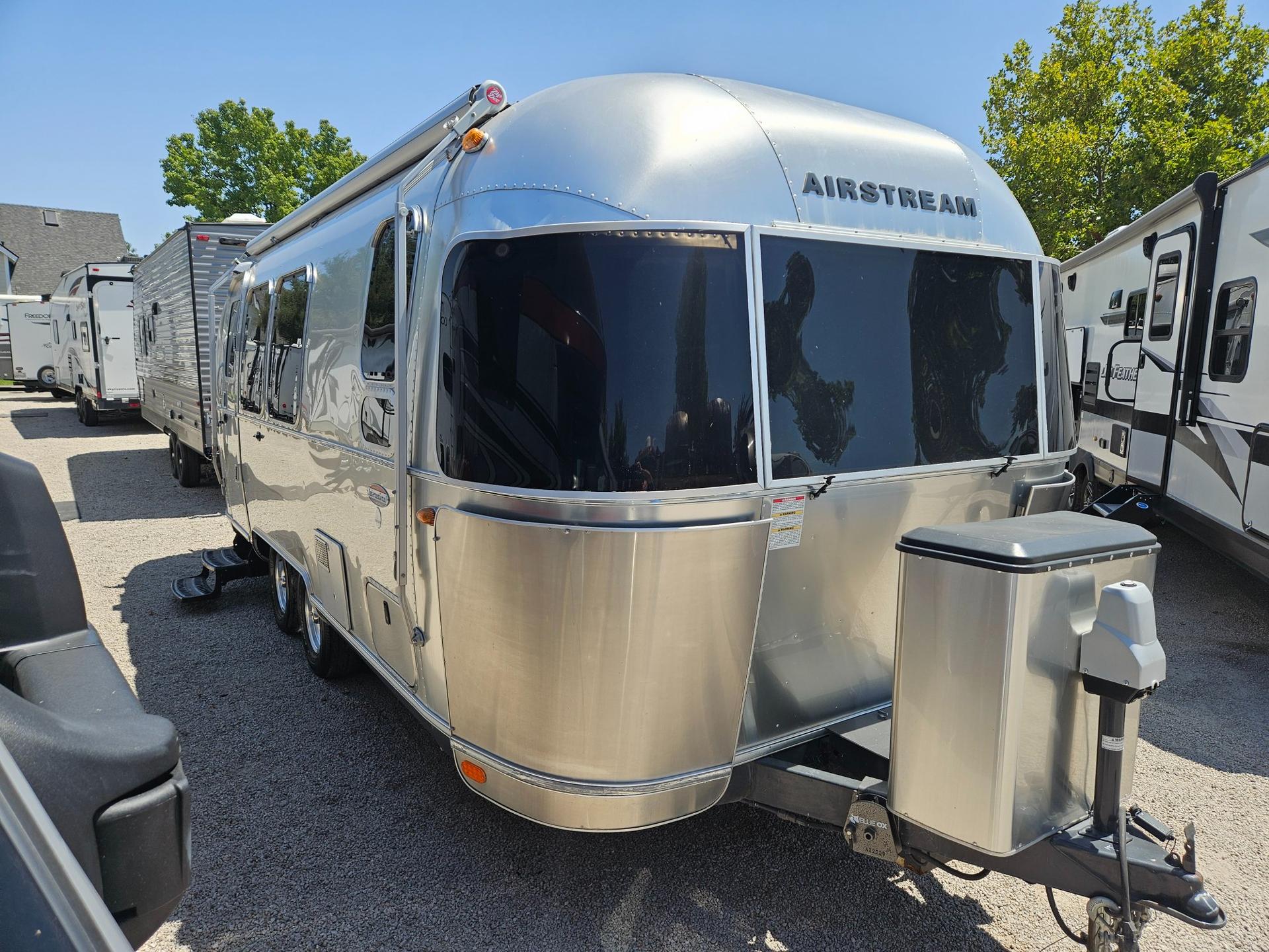 2016 Airstream International Serenity 23FB