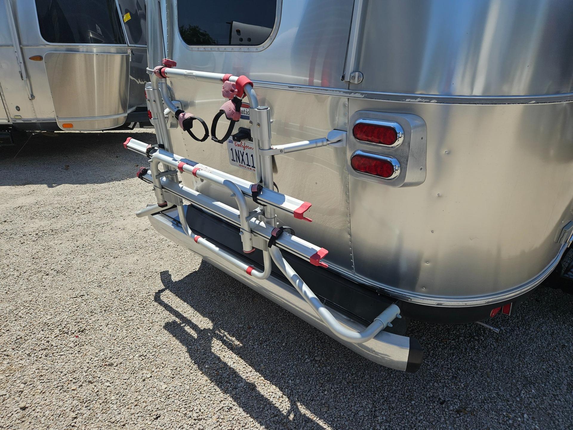 2016 Airstream 2016 Airstream International Serenity - thumbnail 37