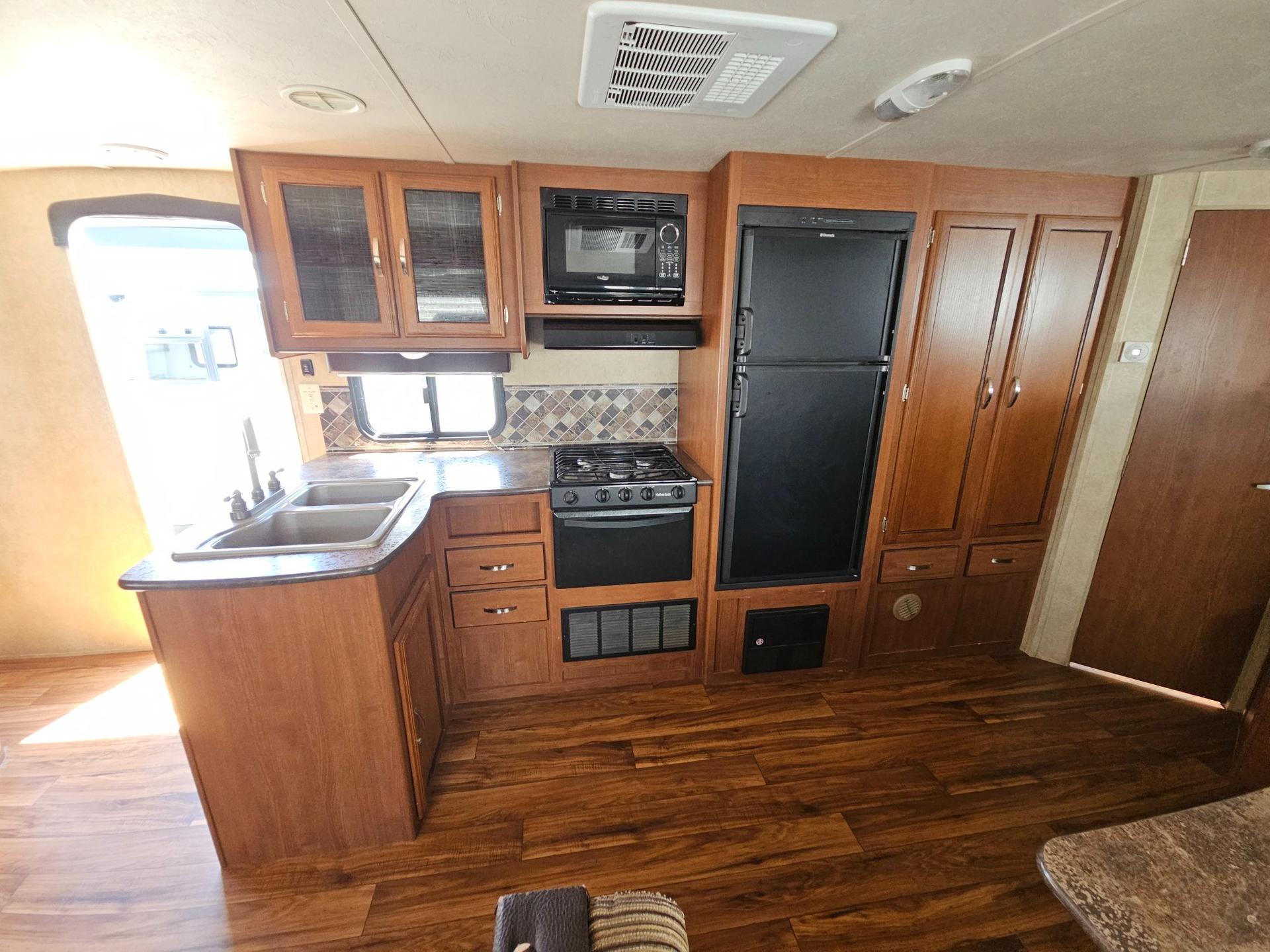 2015 Forest River RV 2015 Forest River RV Wildwood X-Lite - thumbnail 11