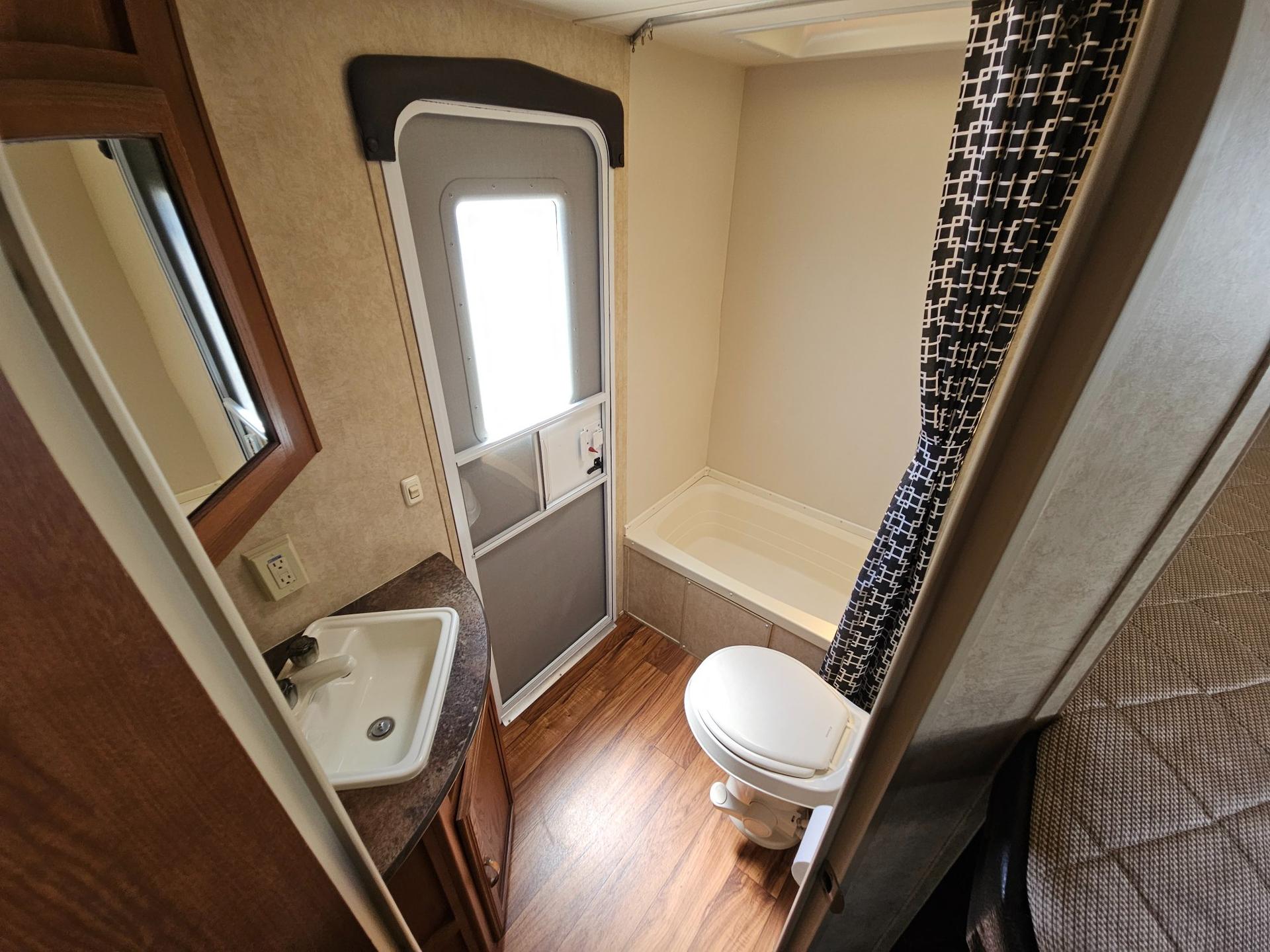 2015 Forest River RV 2015 Forest River RV Wildwood X-Lite - thumbnail 25