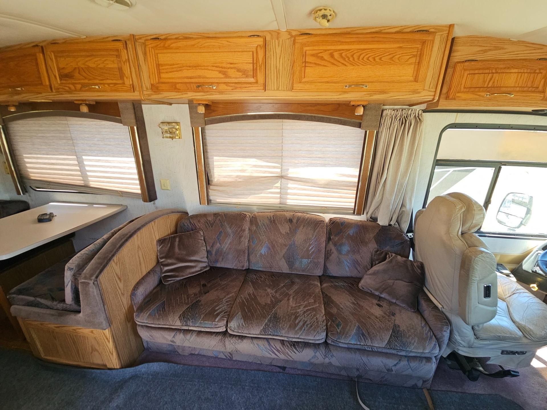 1994 Holiday Rambler 1994 Holiday Rambler Vacationer - thumbnail 7