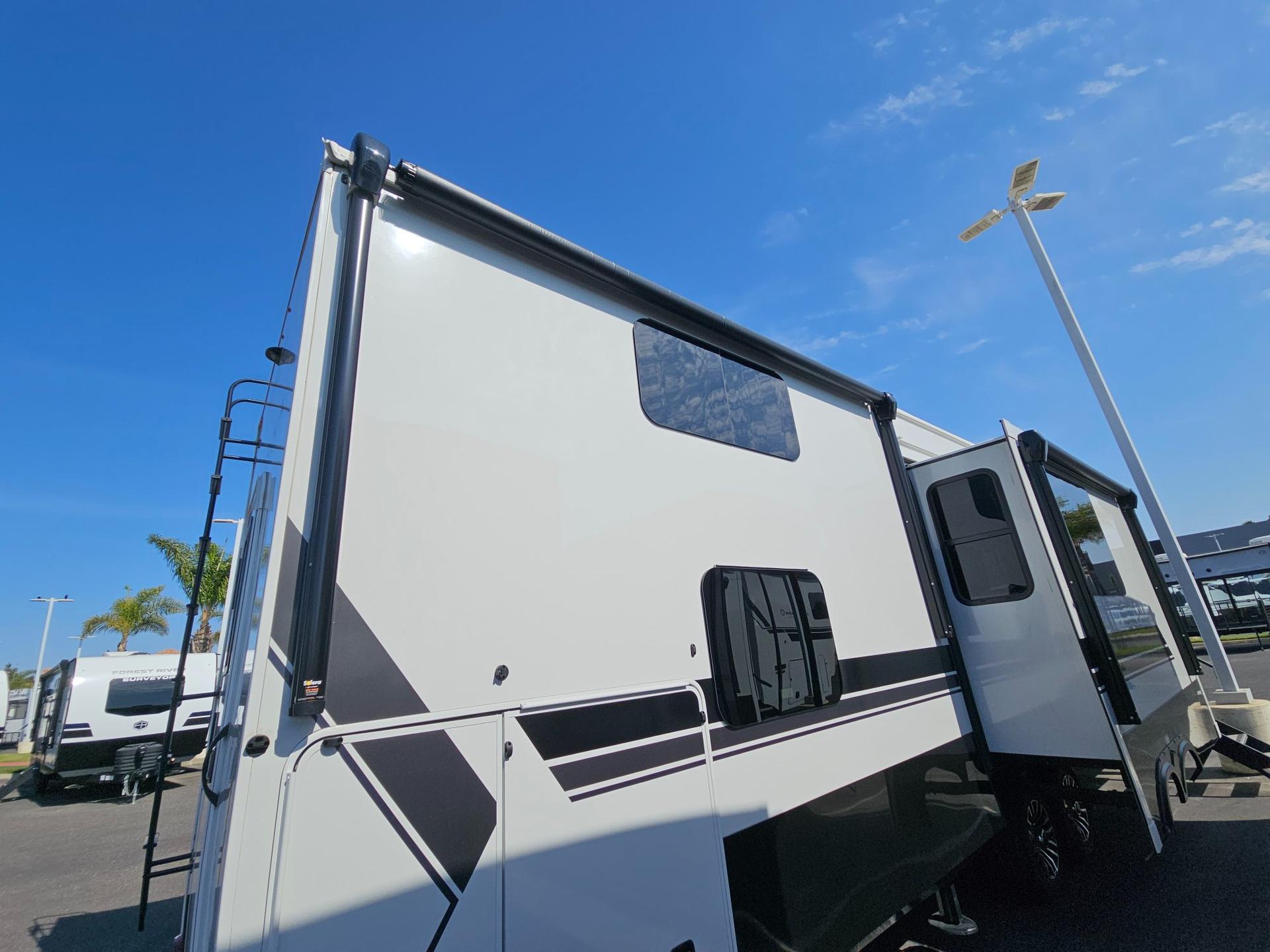 2027 Keystone RV 2027 Keystone RV Montana High Country - thumbnail 68