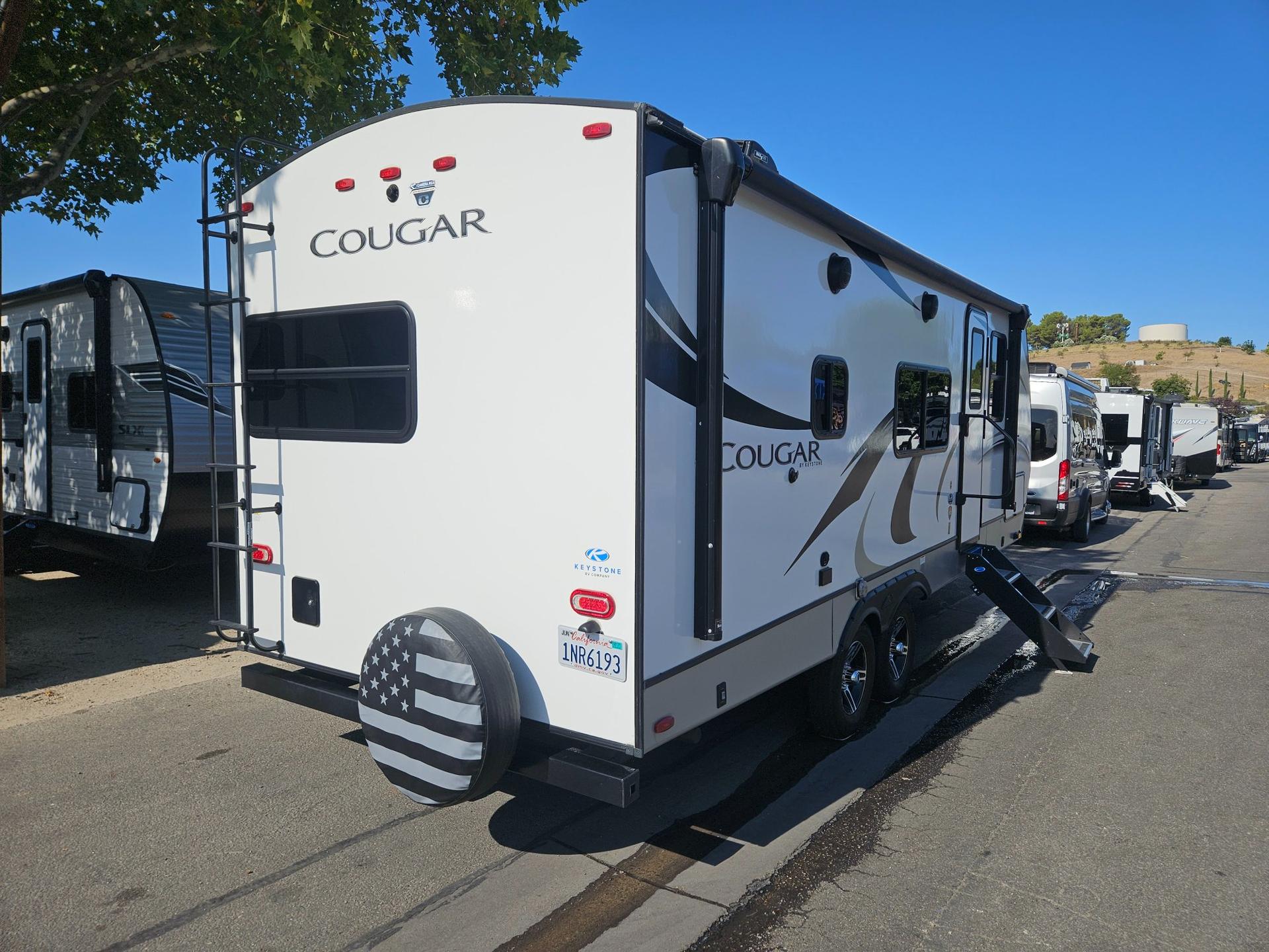 2021 Keystone RV 2021 Keystone RV Cougar Half-Ton - thumbnail 2