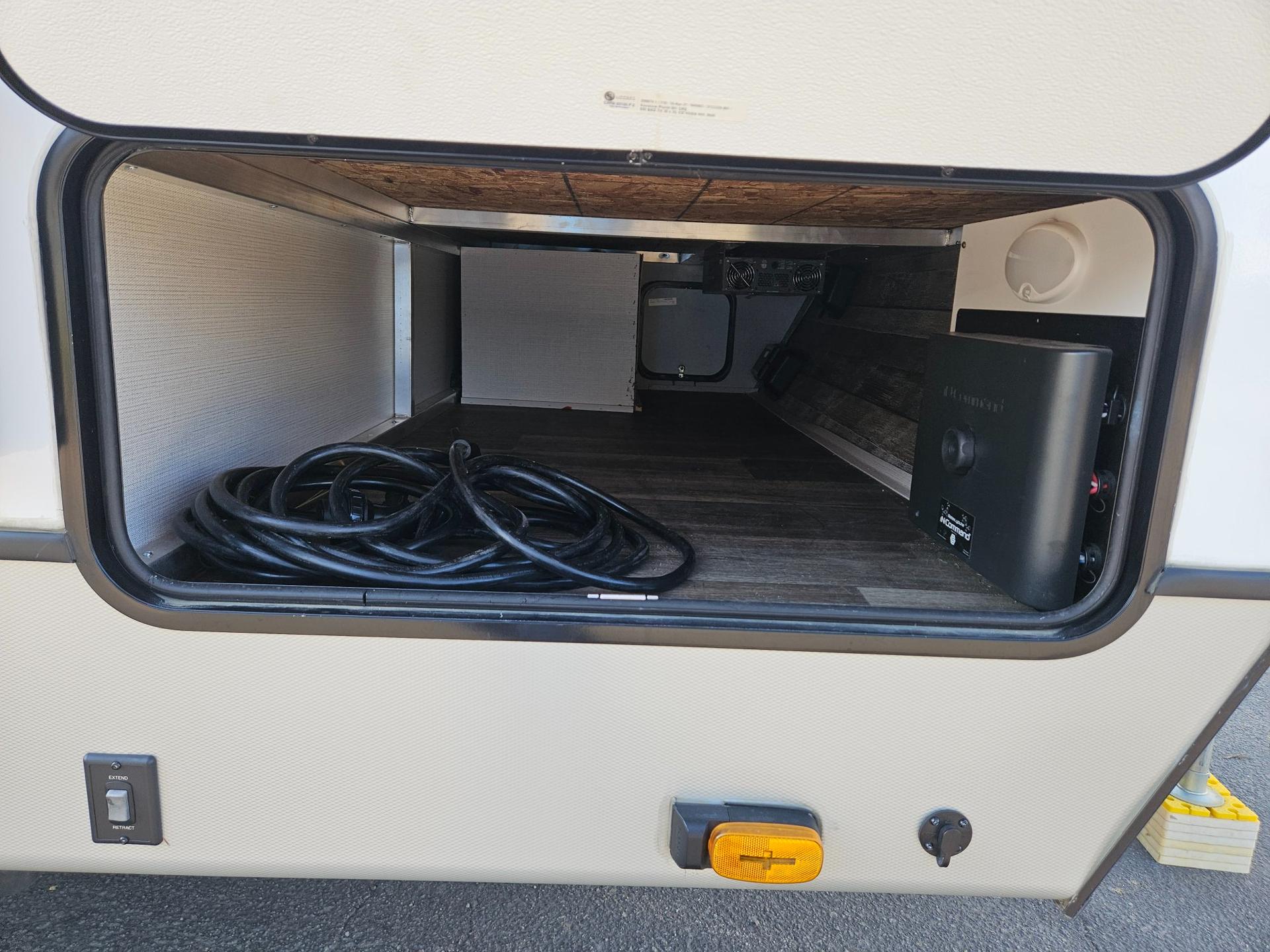2021 Keystone RV 2021 Keystone RV Cougar Half-Ton - thumbnail 33