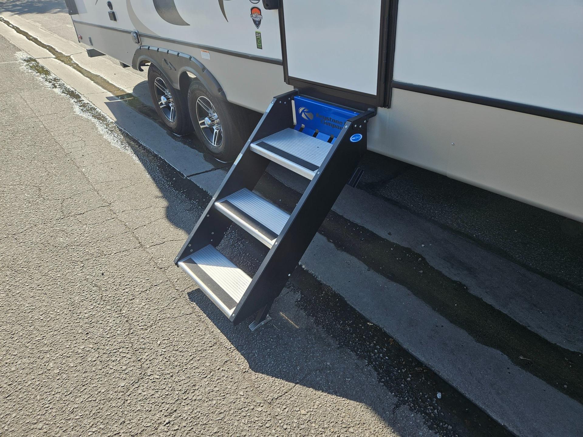 2021 Keystone RV 2021 Keystone RV Cougar Half-Ton - thumbnail 35