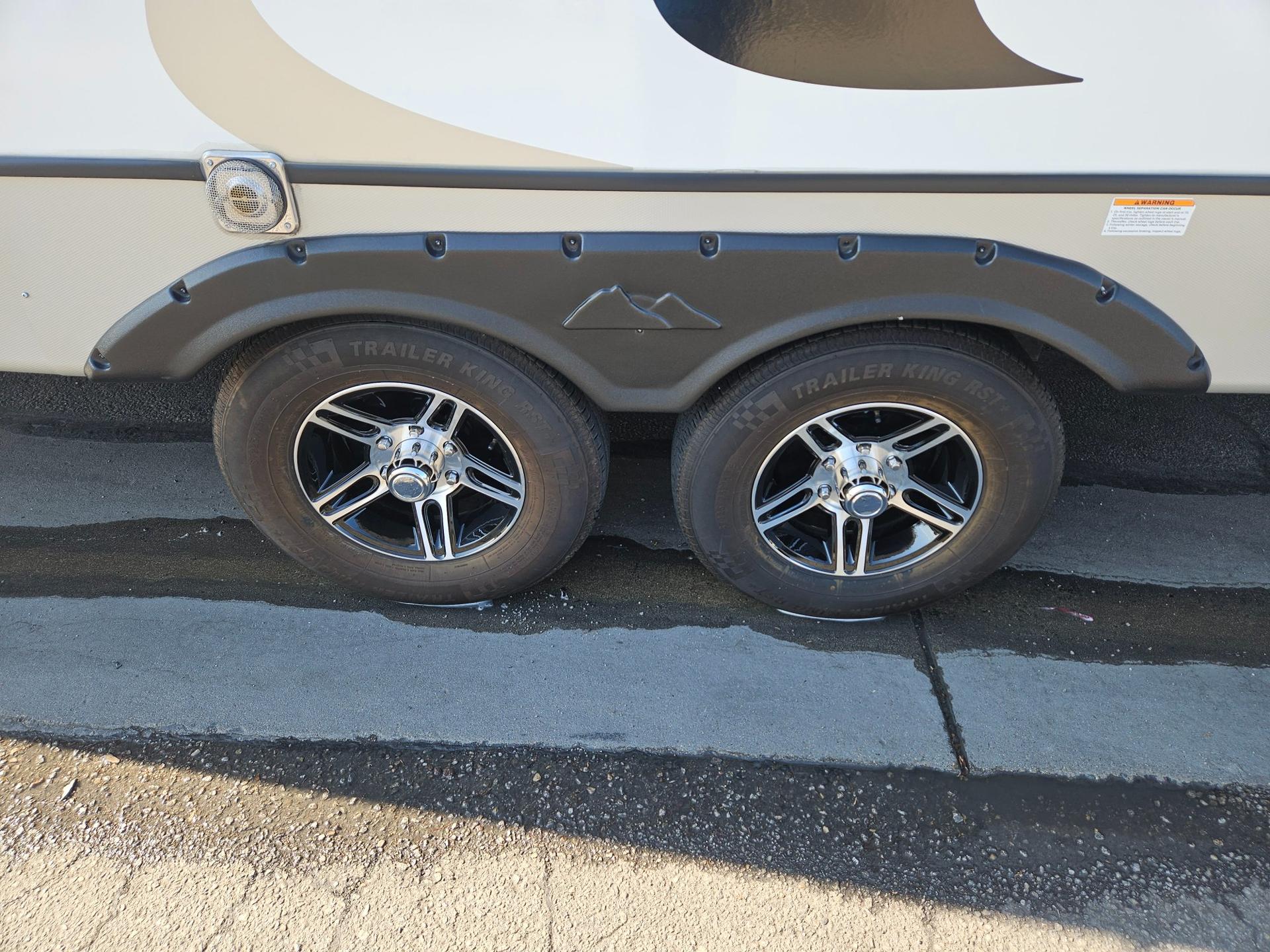 2021 Keystone RV 2021 Keystone RV Cougar Half-Ton - thumbnail 38