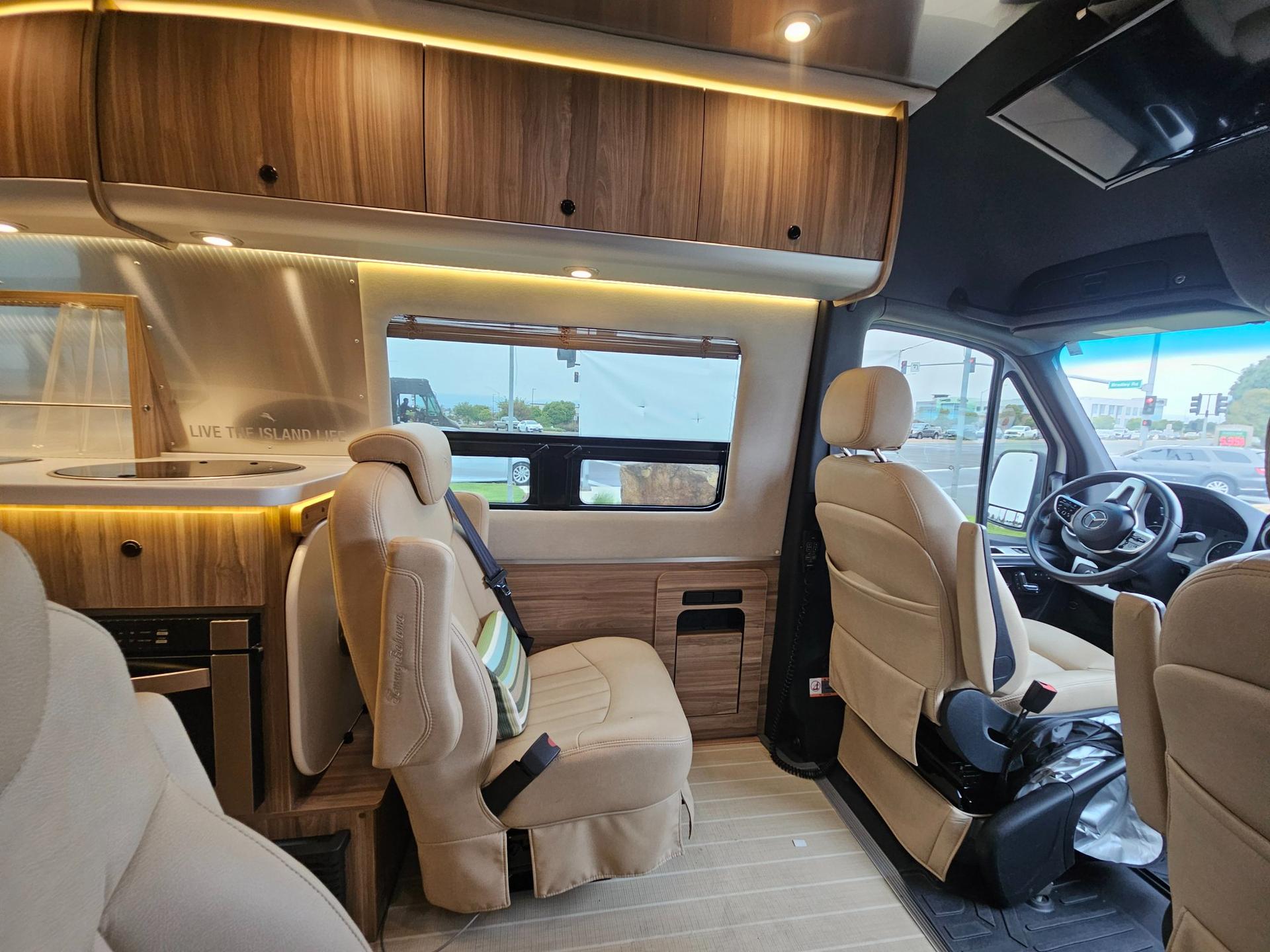 2020 Airstream 2020 Airstream Interstate - thumbnail 7