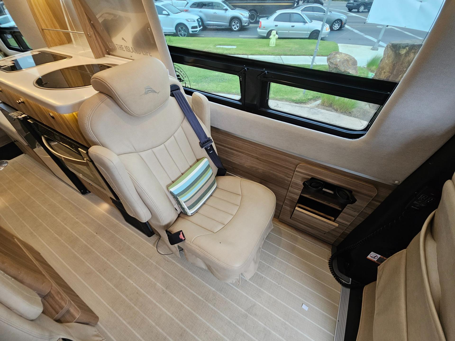 2020 Airstream 2020 Airstream Interstate - thumbnail 8