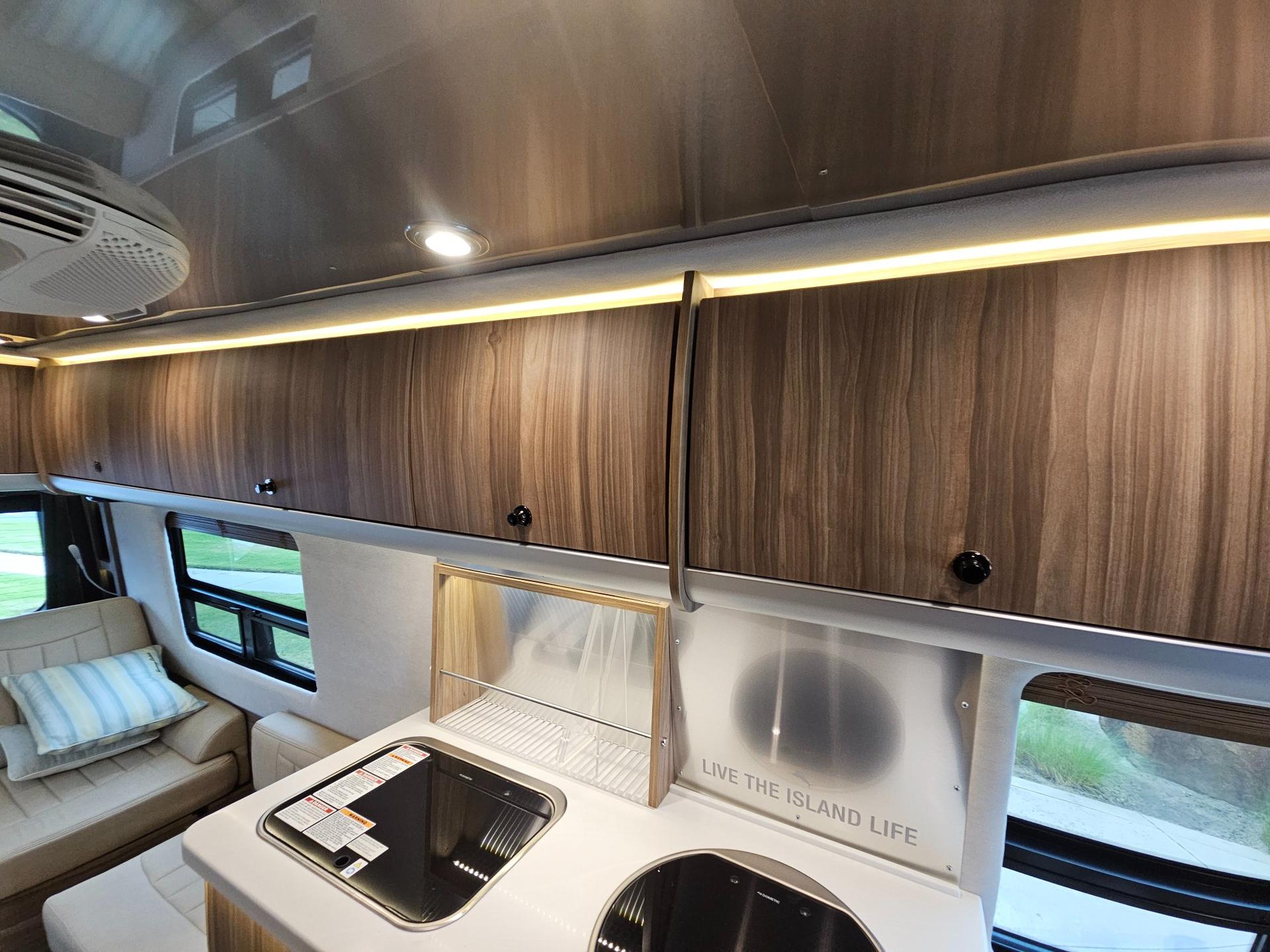 2020 Airstream 2020 Airstream Interstate - thumbnail 24