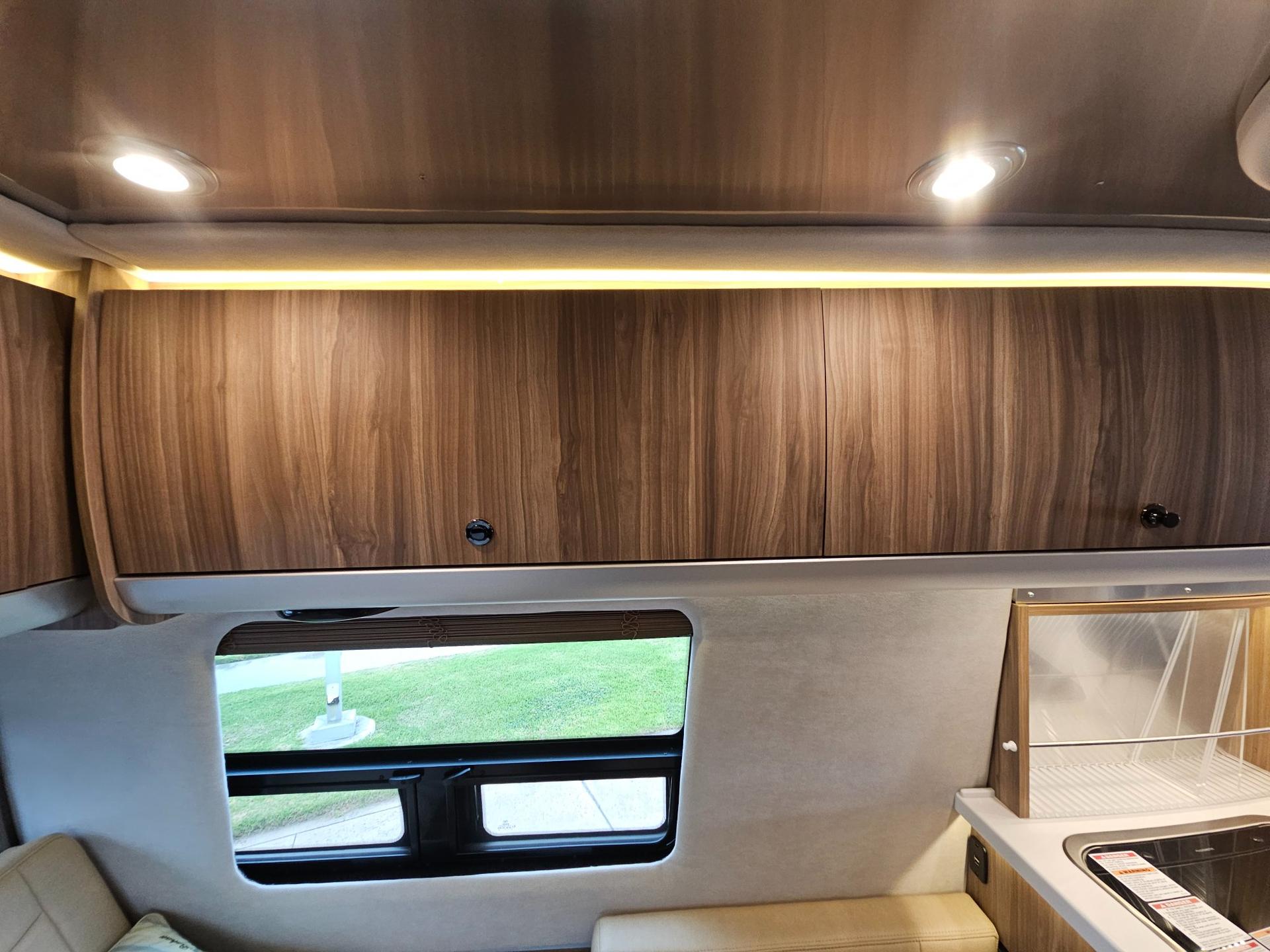 2020 Airstream 2020 Airstream Interstate - thumbnail 27