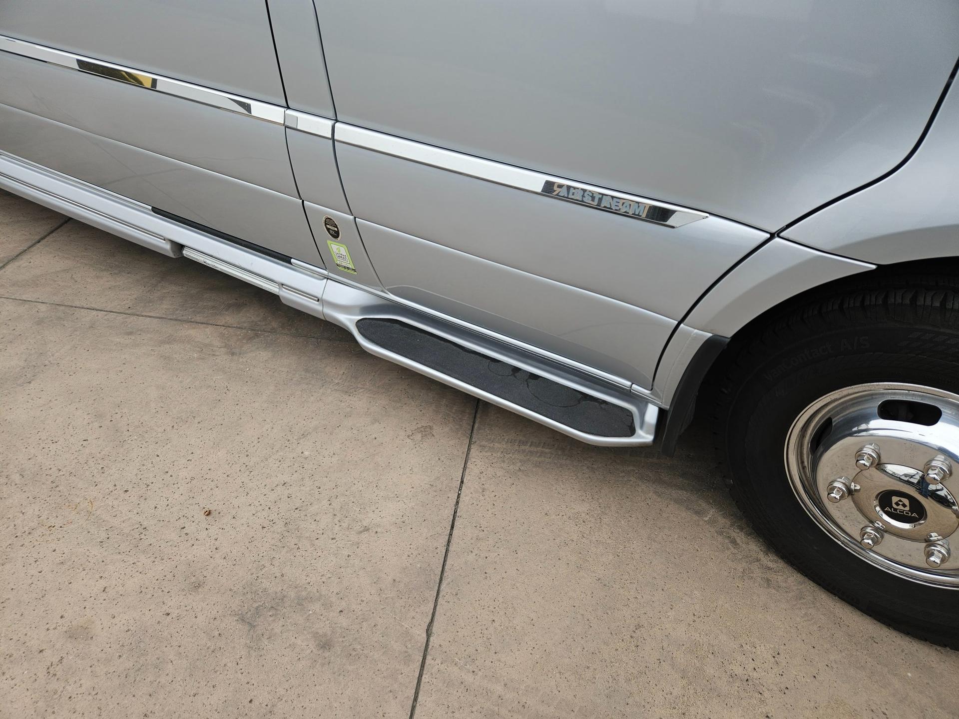 2020 Airstream 2020 Airstream Interstate - thumbnail 40