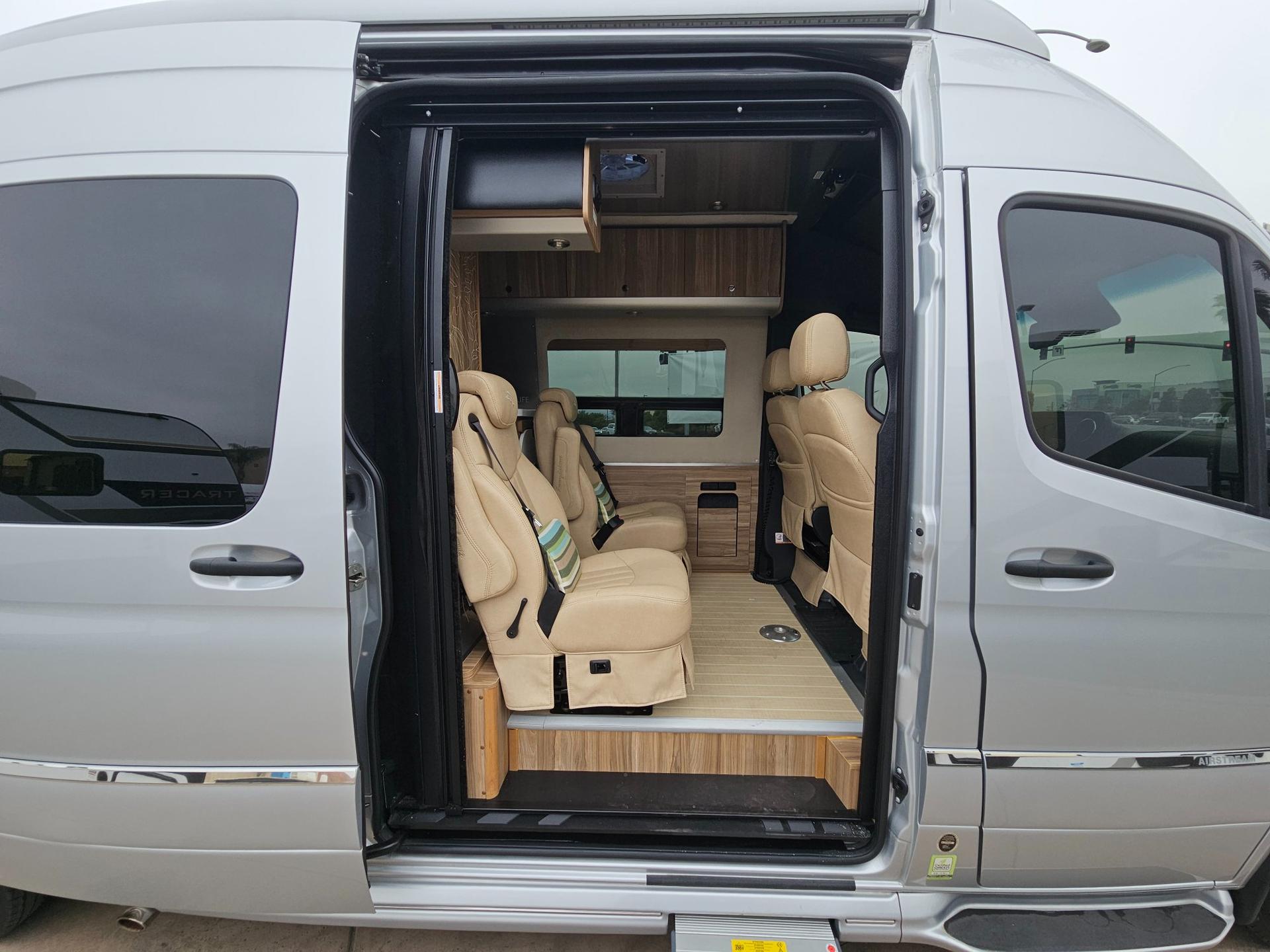 2020 Airstream 2020 Airstream Interstate - thumbnail 50