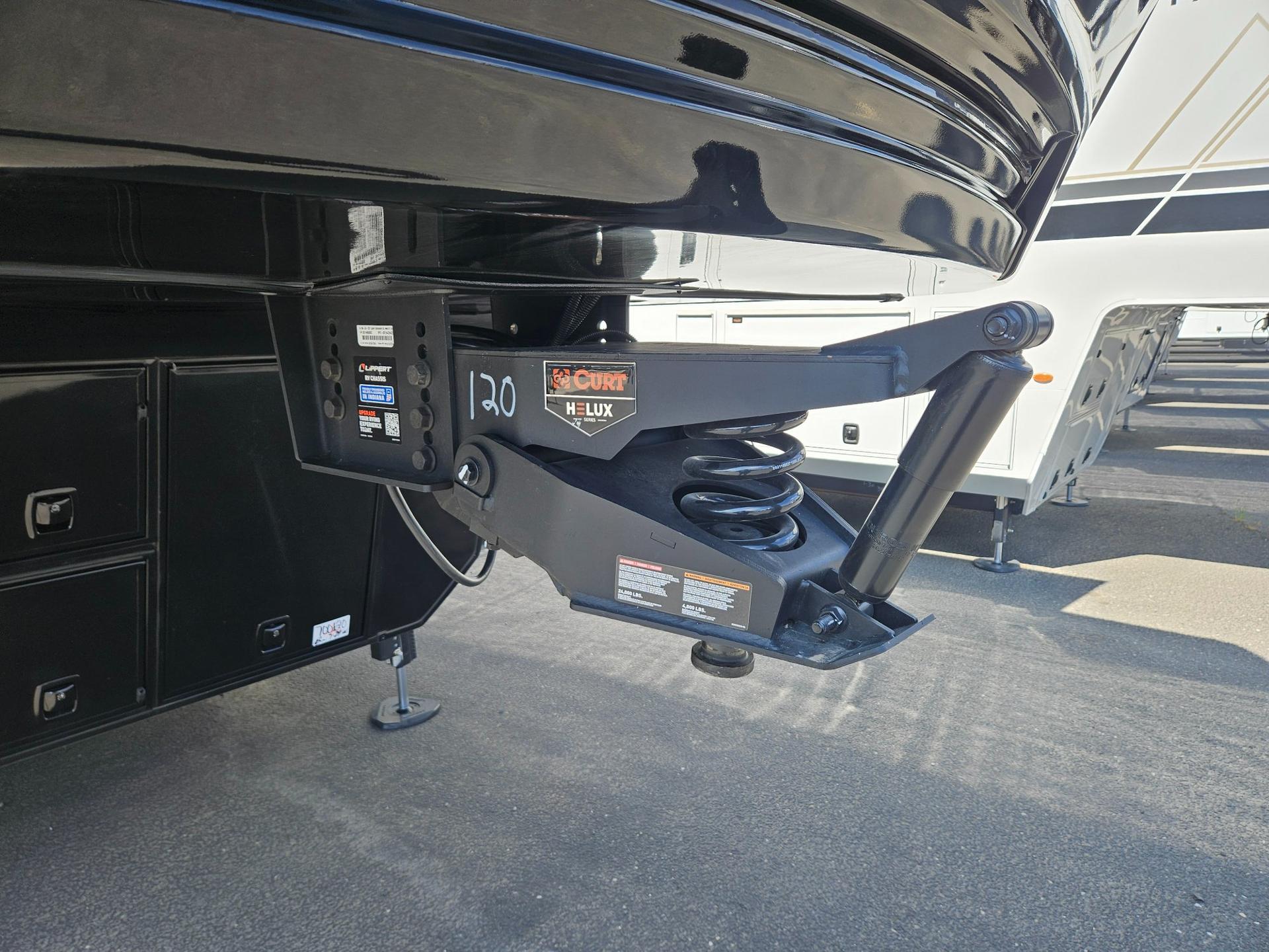 2027 Keystone RV 2027 Keystone RV Montana - thumbnail 50