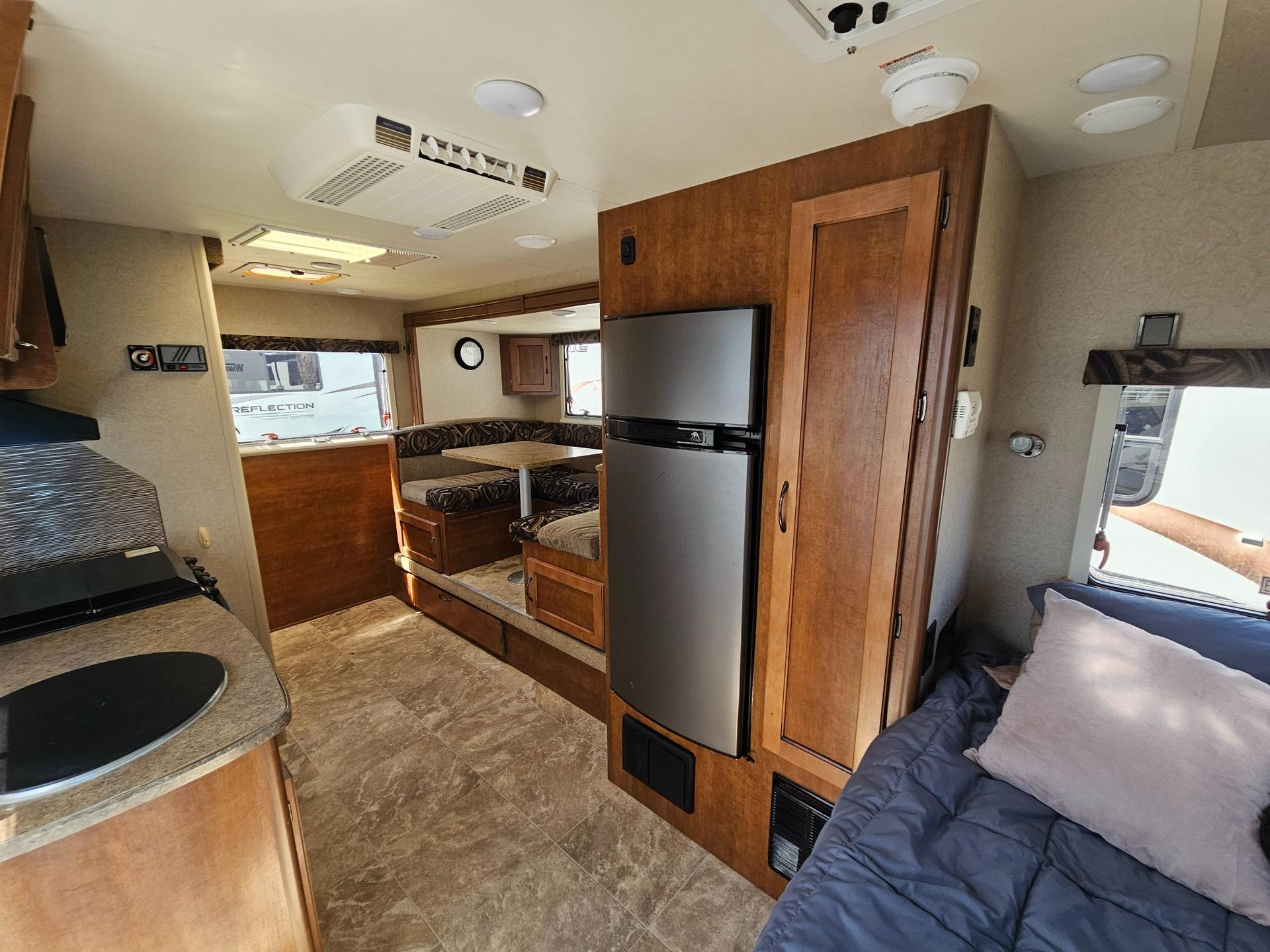 2015 Lance Travel Trailer 2015 Lance Travel Trailer Lance - thumbnail 41