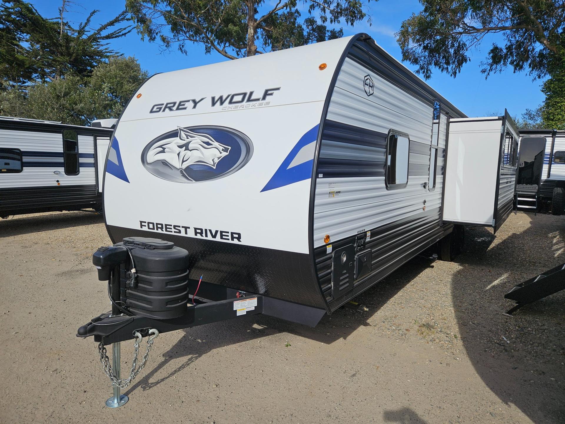 2027 Forest River RV 2027 Forest River RV Cherokee Grey Wolf - thumbnail 5