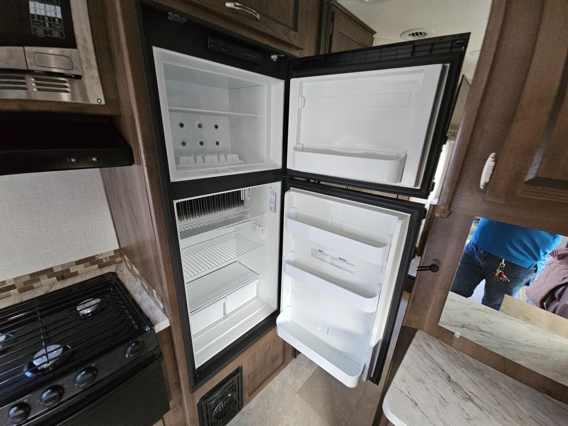 2019 Coachmen 2019 Coachmen Prism - thumbnail 14