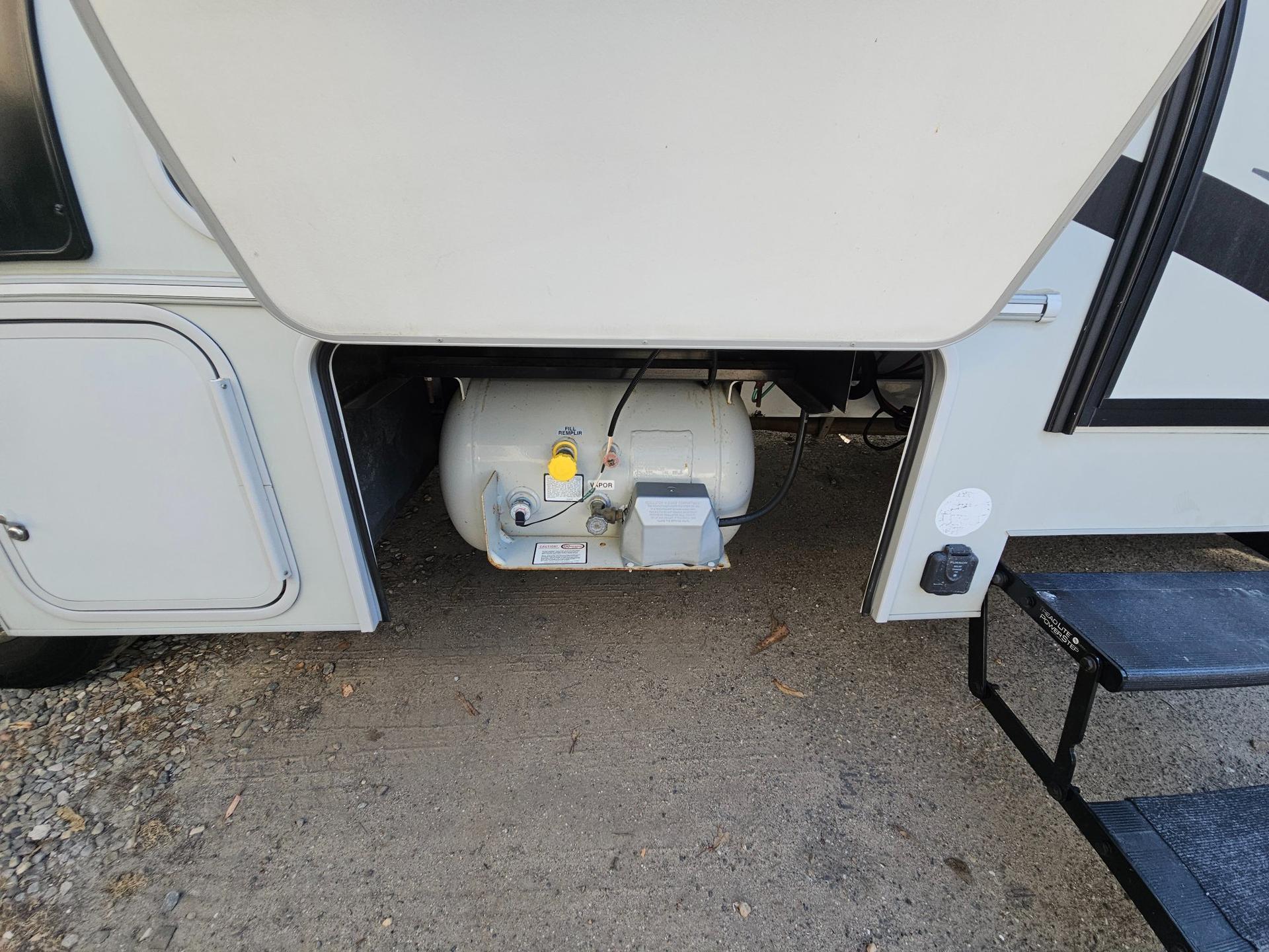 2019 Coachmen 2019 Coachmen Prism - thumbnail 42