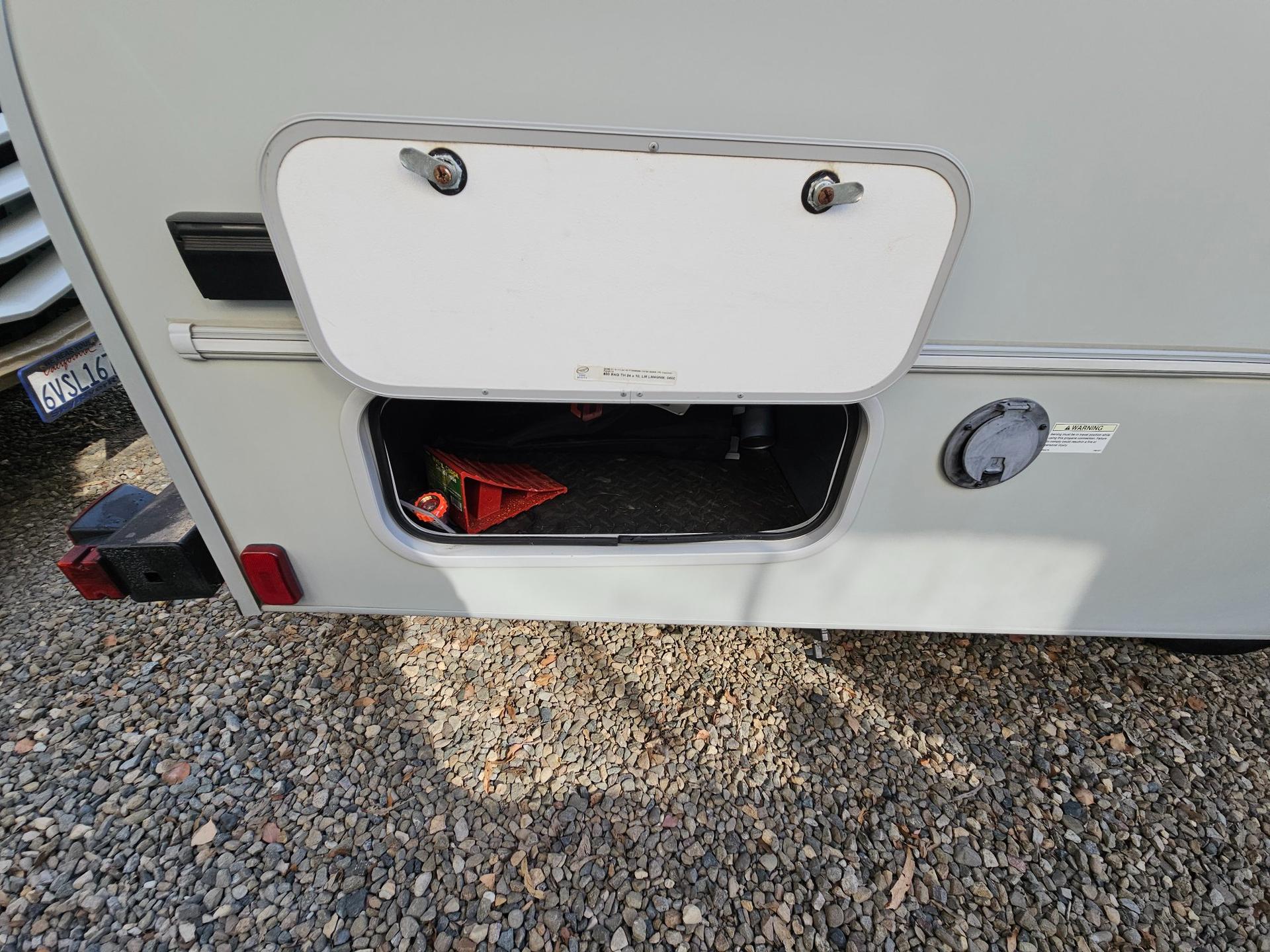 2019 Coachmen 2019 Coachmen Prism - thumbnail 45